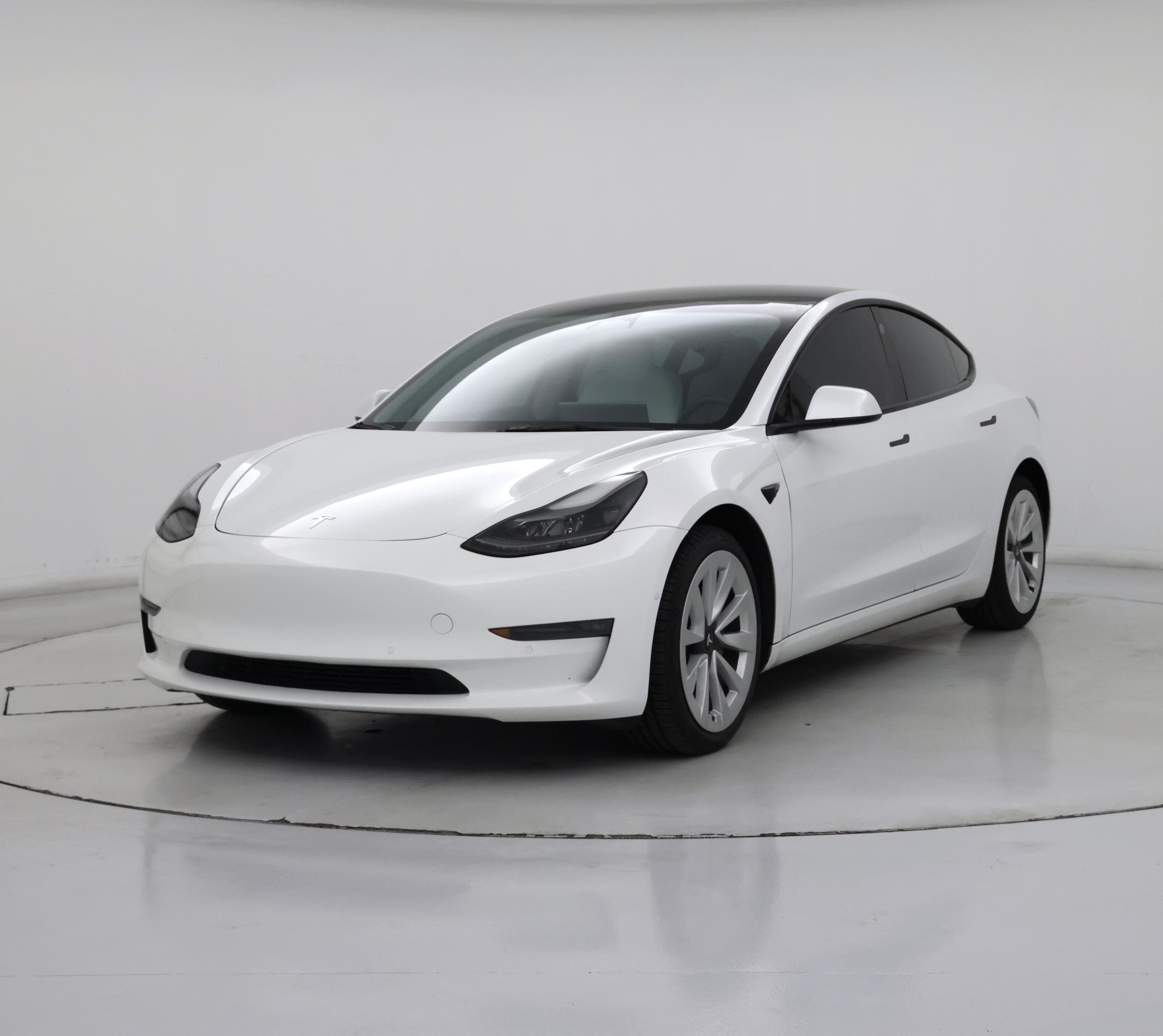 Thumbnail: 2022 Tesla Model 3 - 4