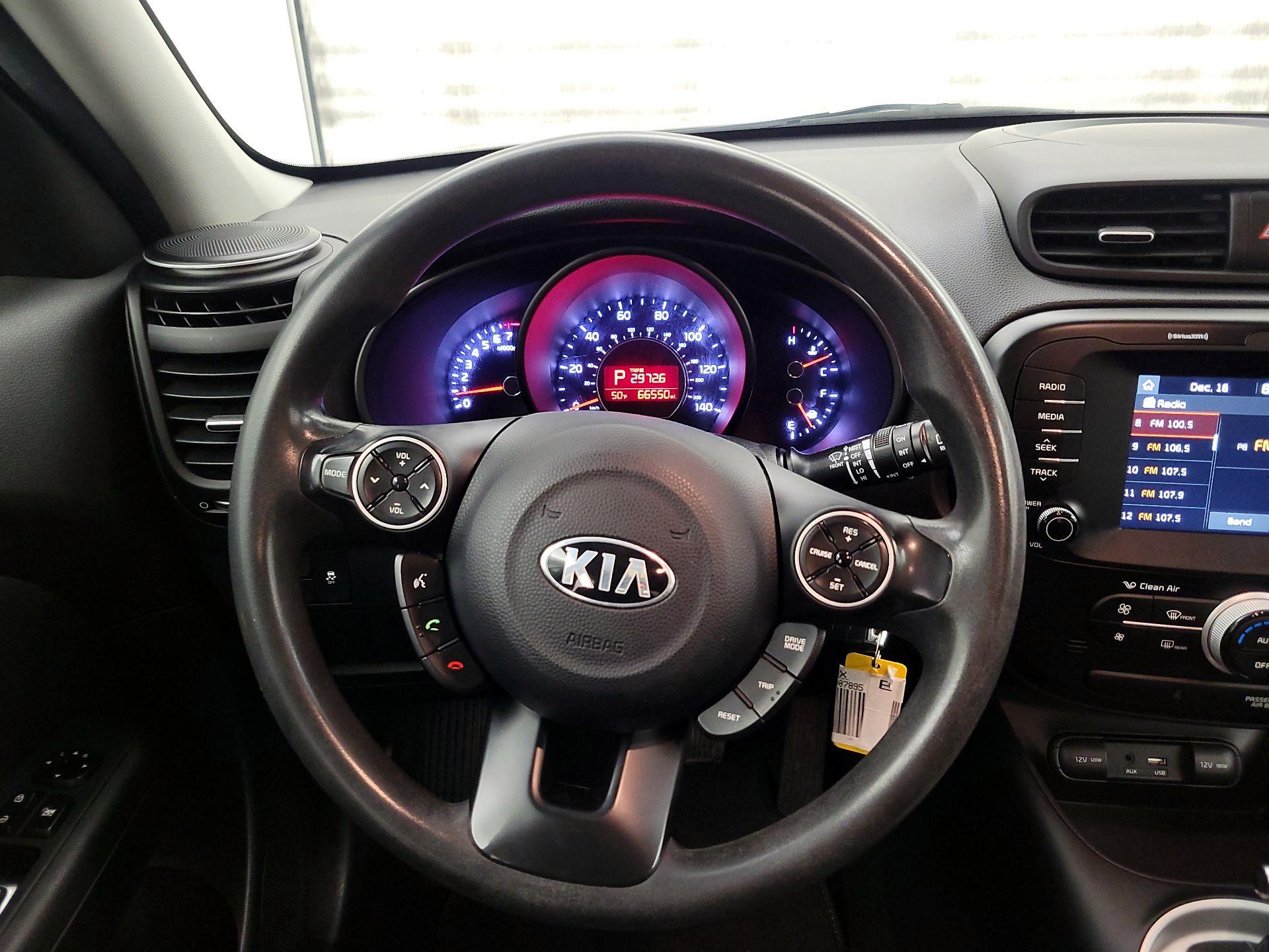 Thumbnail: 2019 Kia Soul - 10