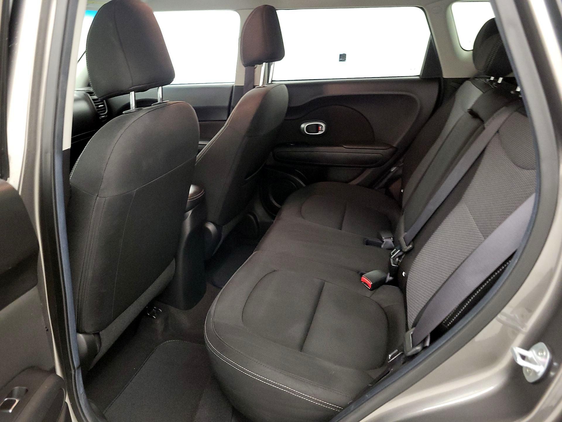 Thumbnail: 2019 Kia Soul - 19