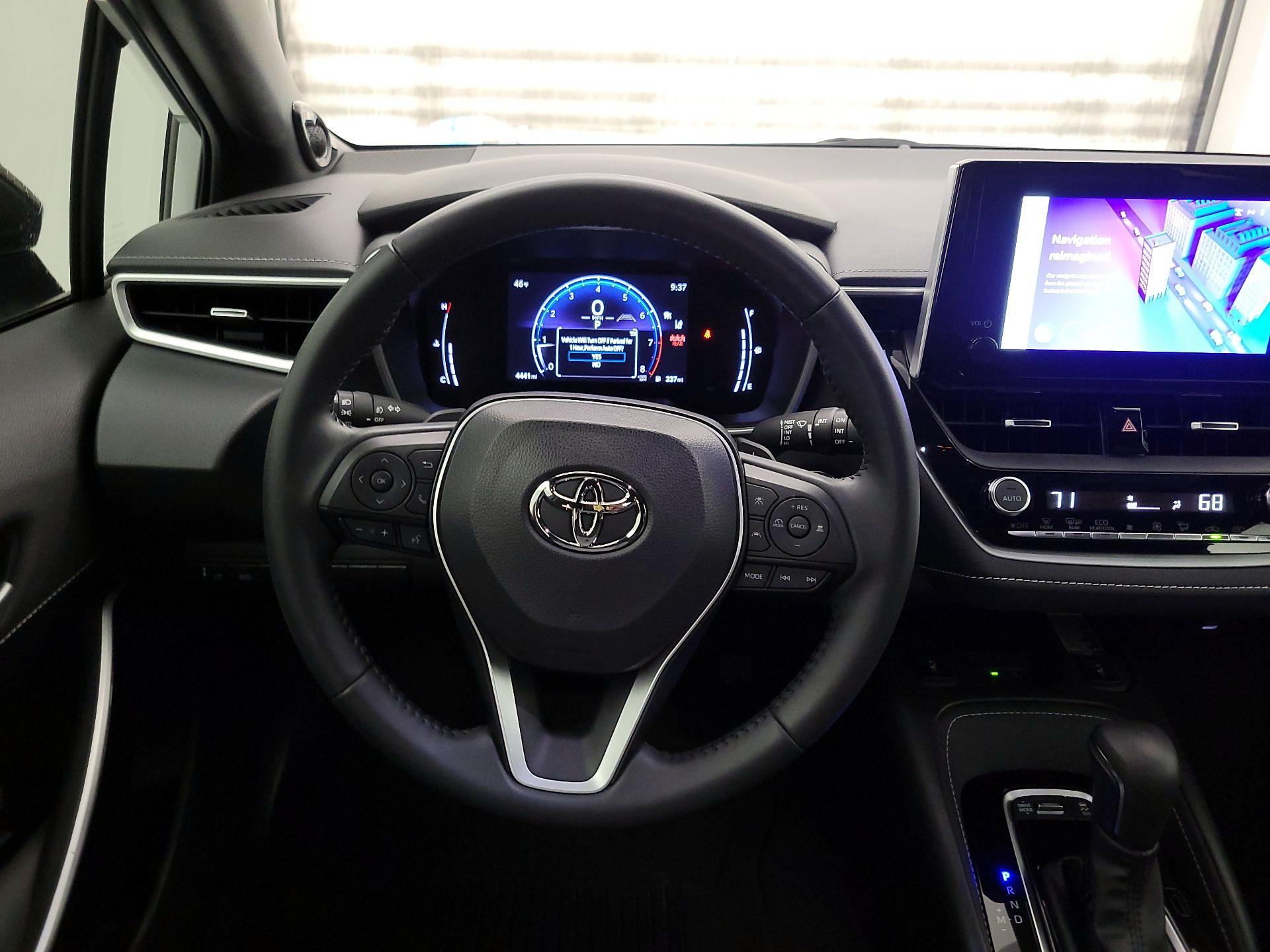 Thumbnail: 2025 Toyota Corolla - 10