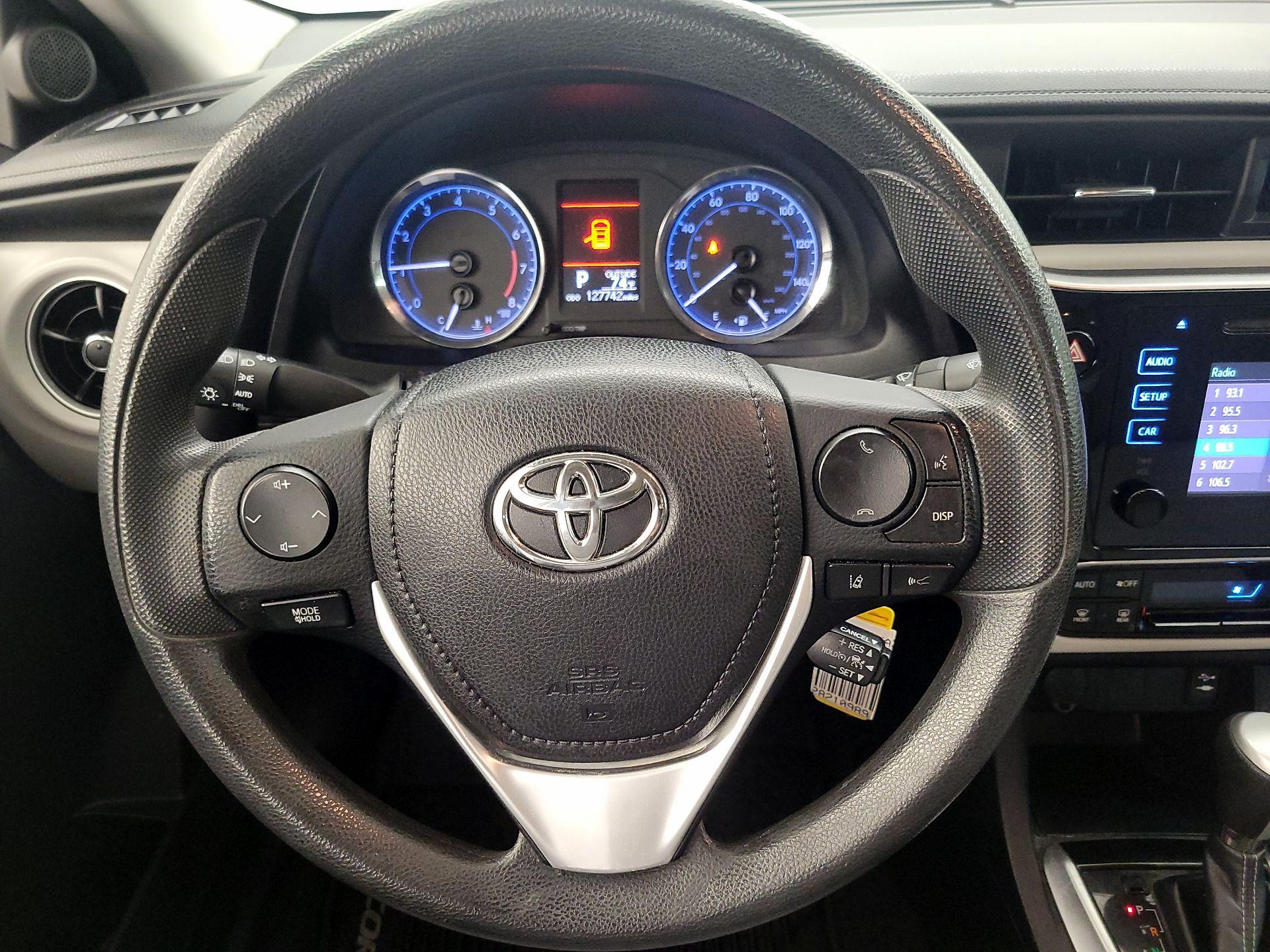 Thumbnail: 2018 Toyota Corolla - 10