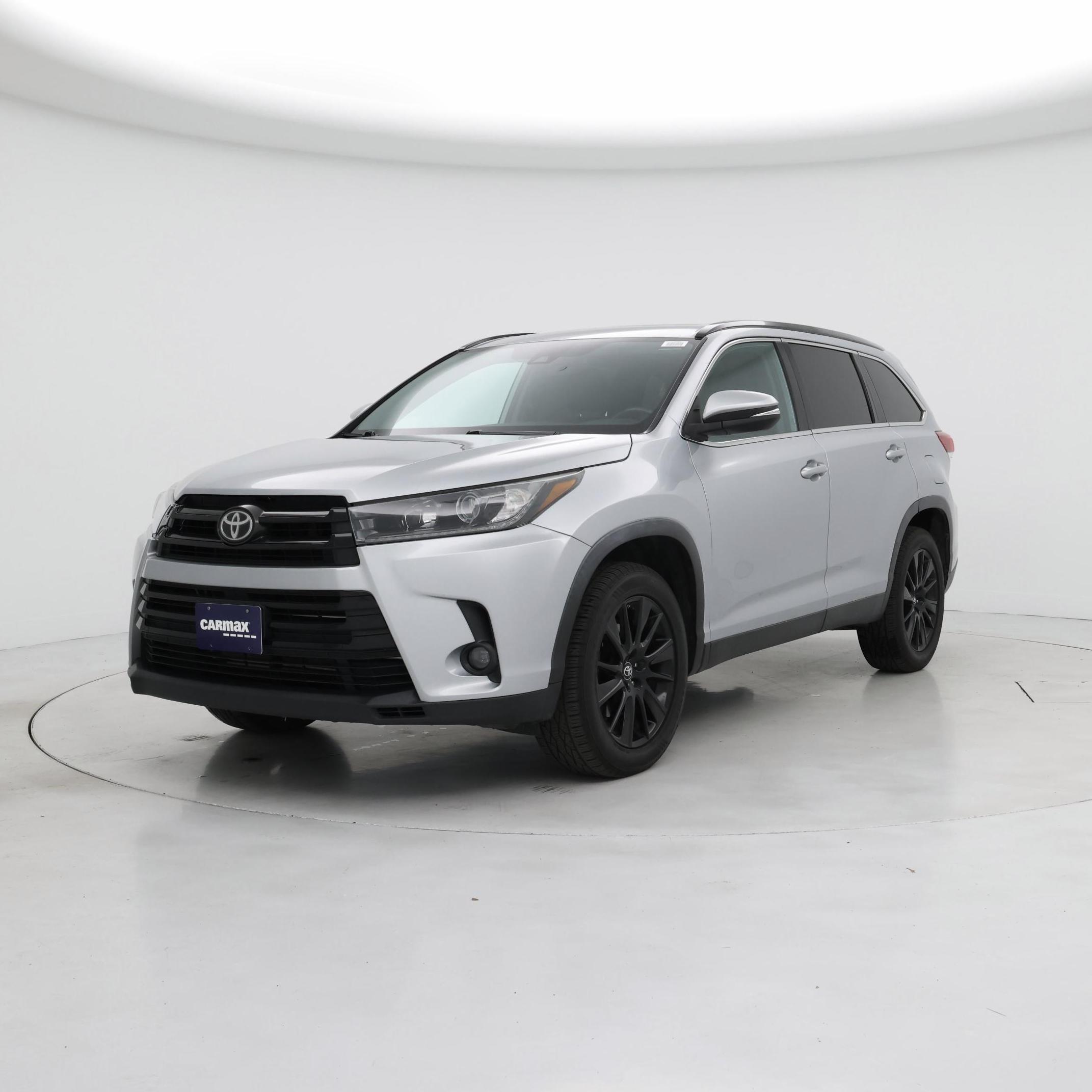 Thumbnail: 2019 Toyota Highlander - 4