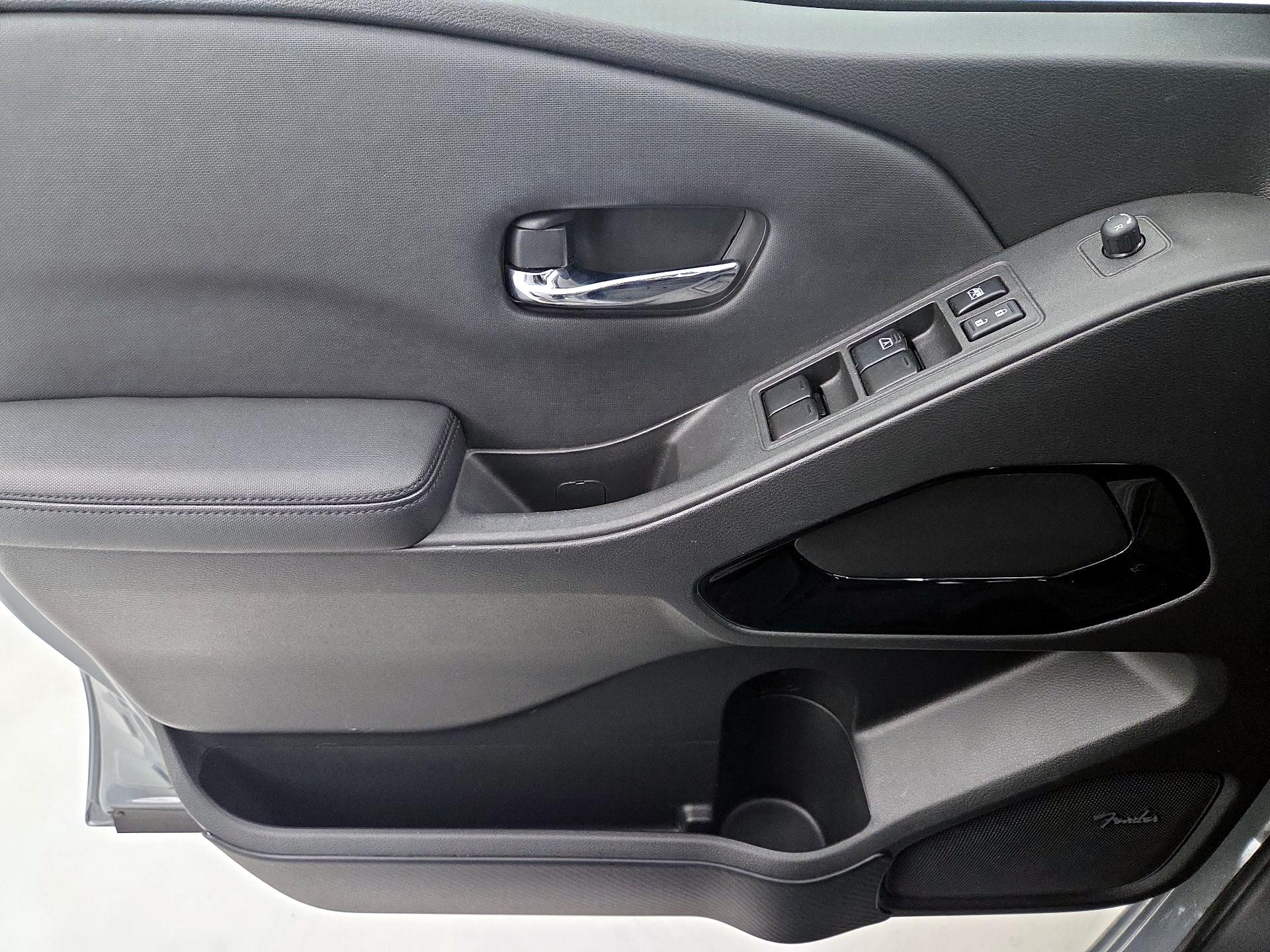 Thumbnail: 2022 Nissan Frontier - 12