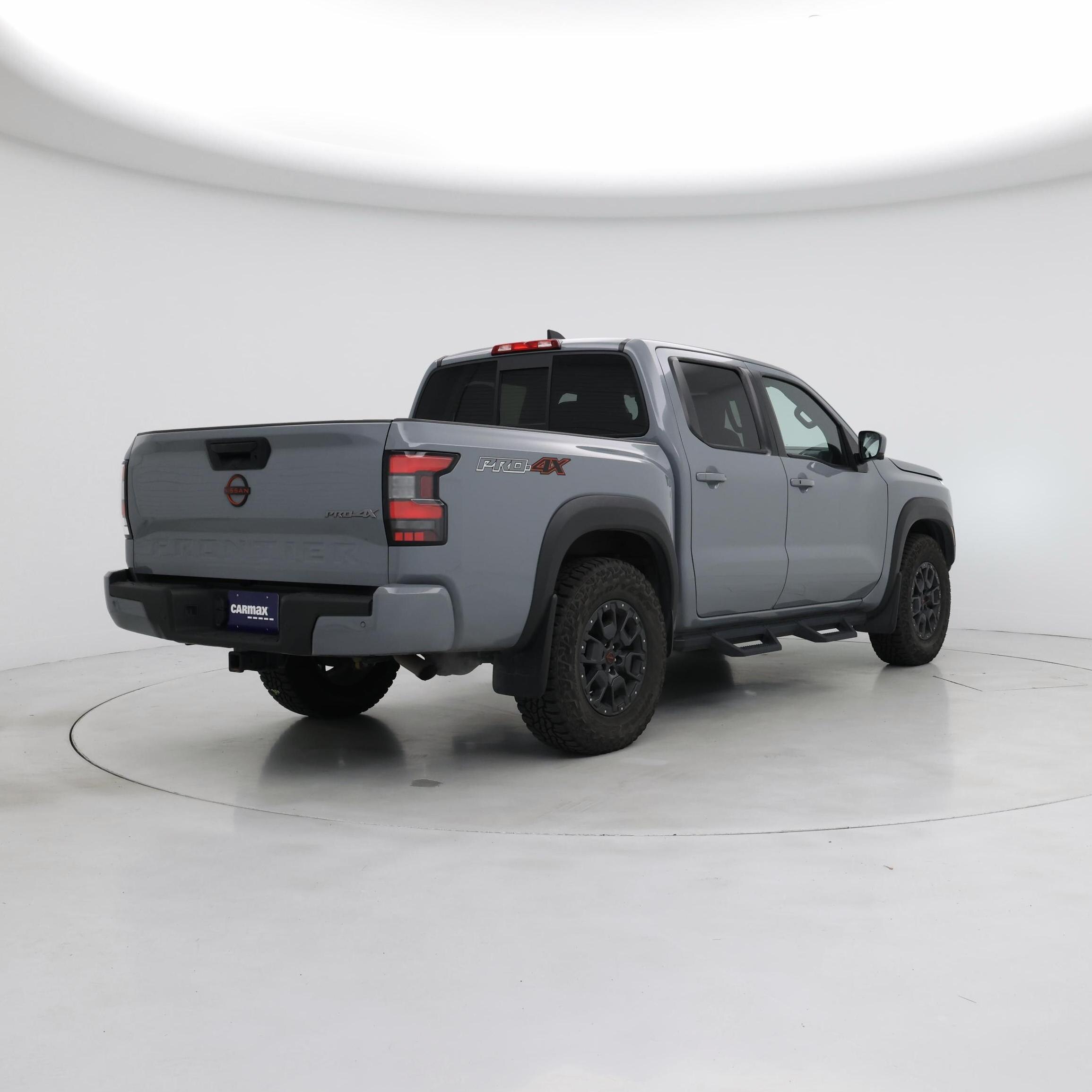 Thumbnail: 2022 Nissan Frontier - 8
