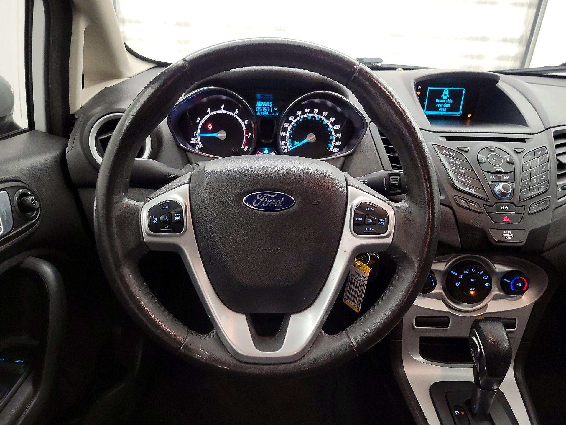 Thumbnail: 2015 Ford Fiesta - 10