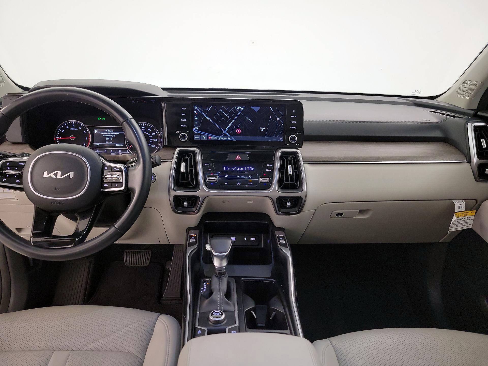 Thumbnail: 2023 Kia Sorento - 9