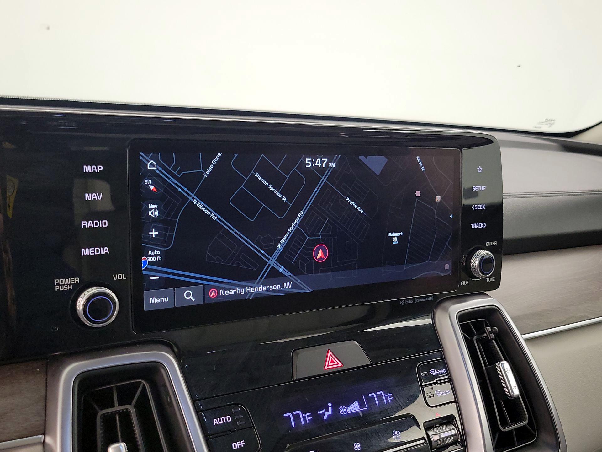 Thumbnail: 2023 Kia Sorento - 14