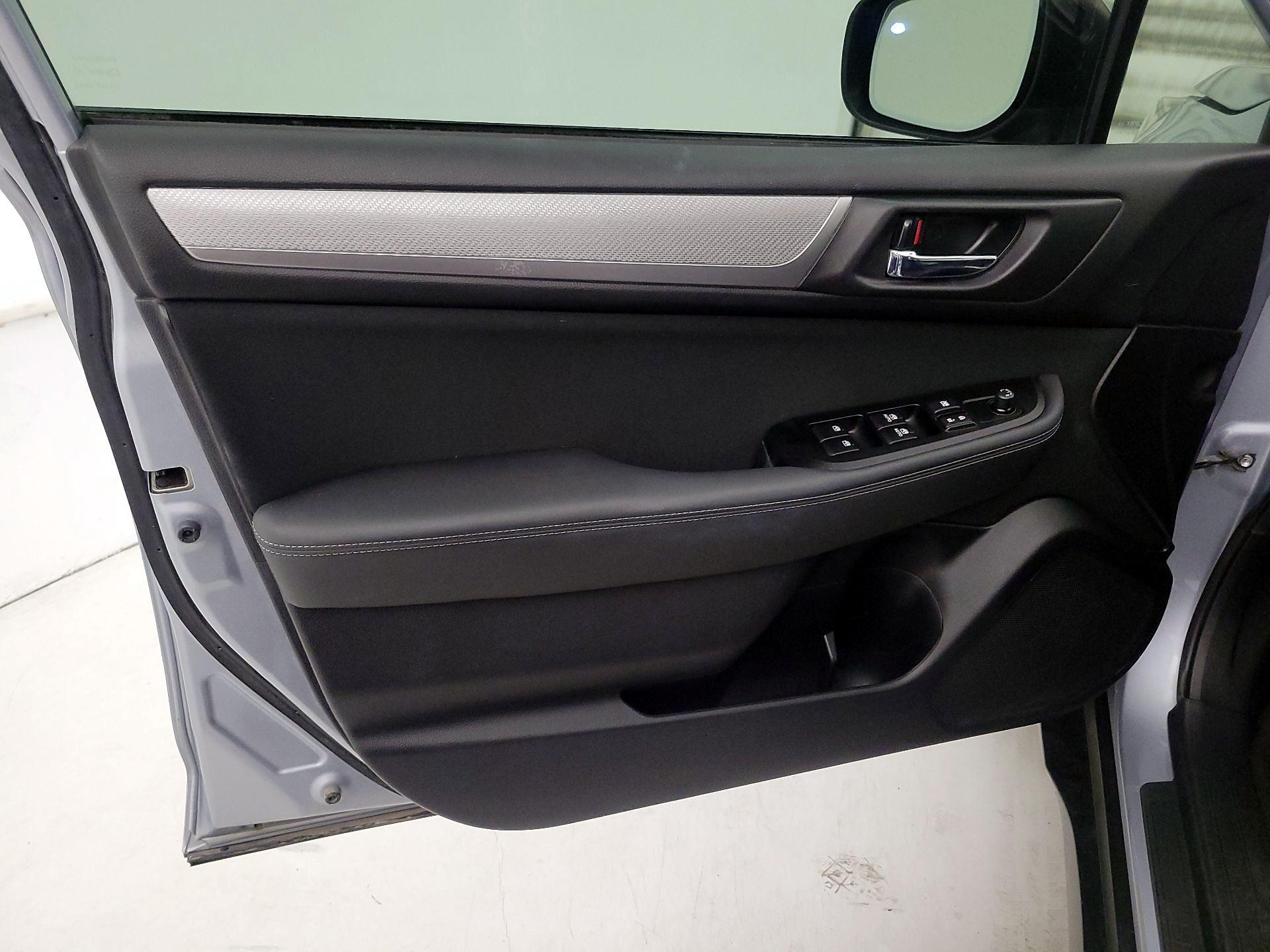 Thumbnail: 2019 Subaru Outback - 12