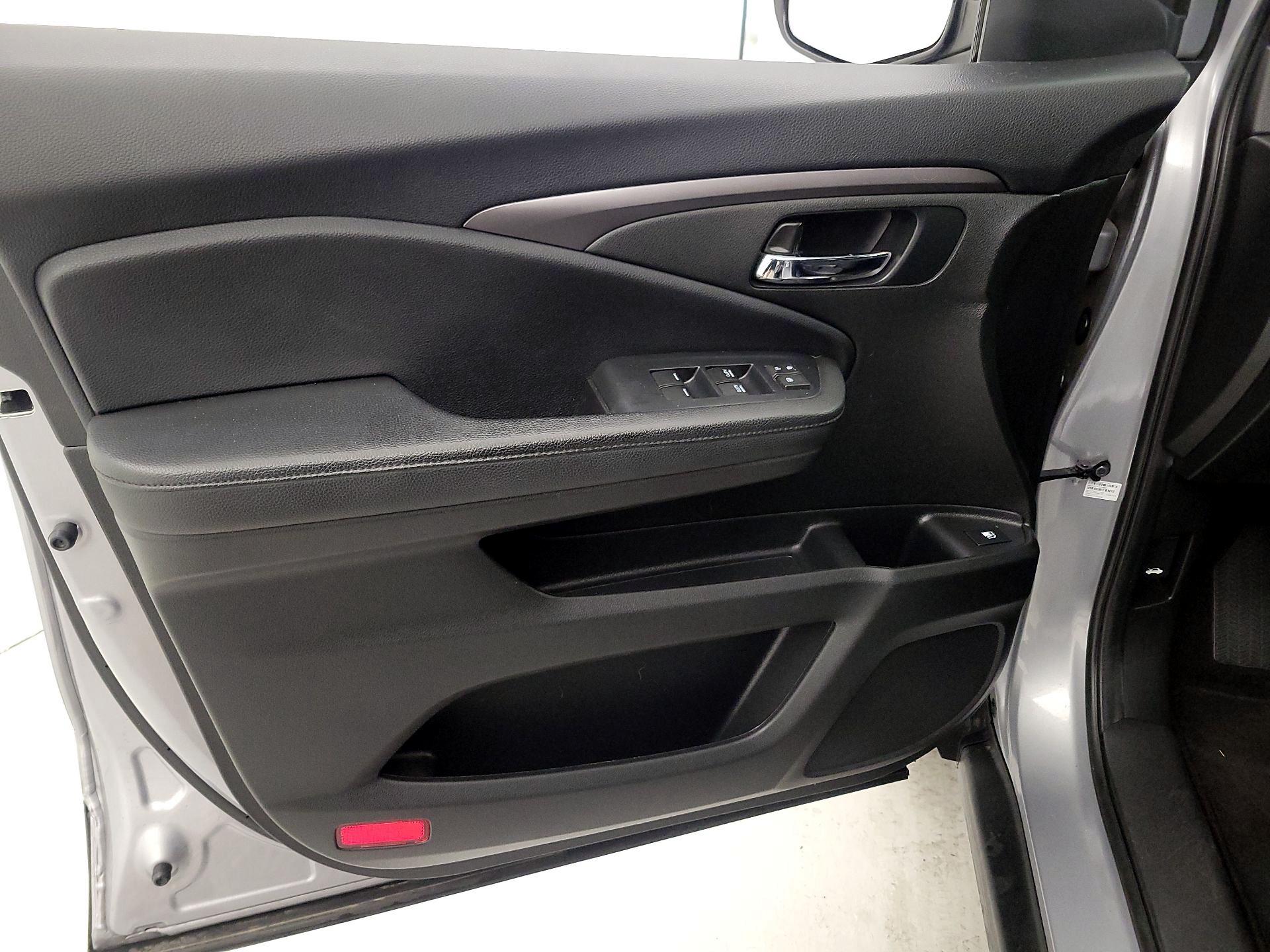 Thumbnail: 2021 Honda Passport - 12