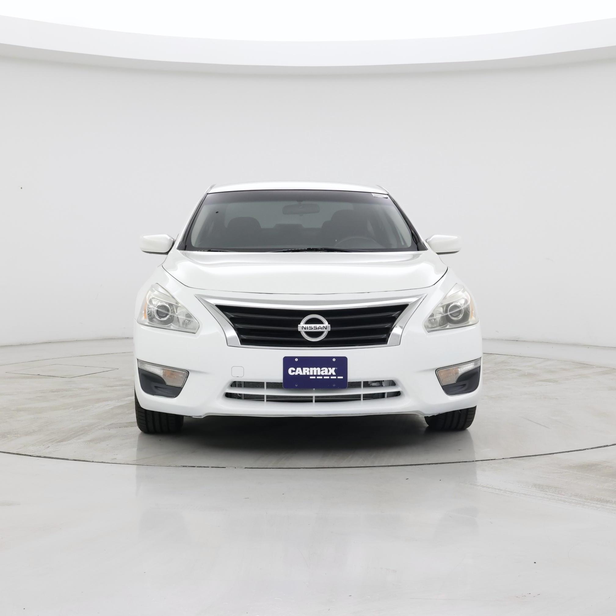 Thumbnail: 2015 Nissan Altima - 5