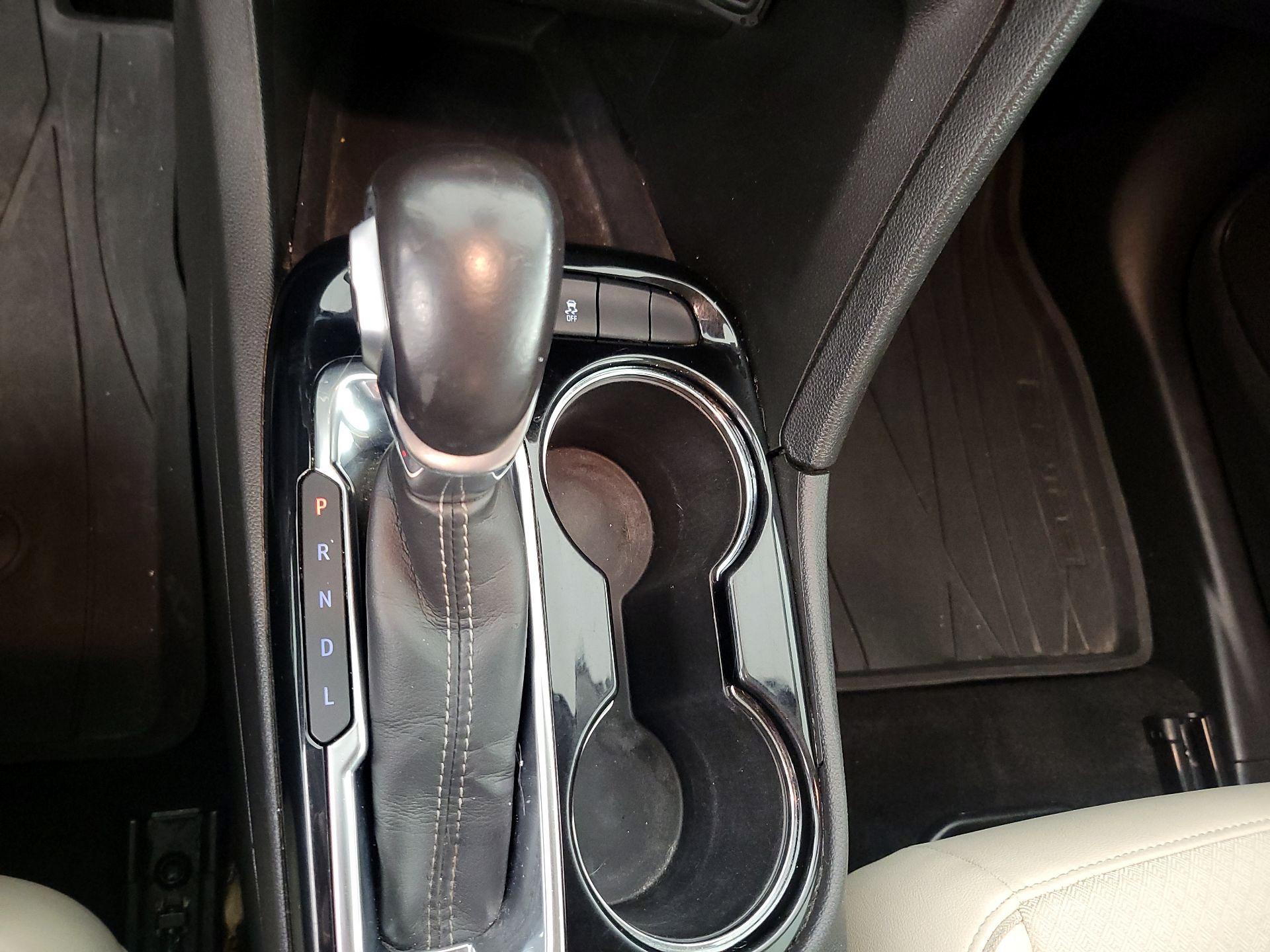 Thumbnail: 2022 Buick Encore GX - 17