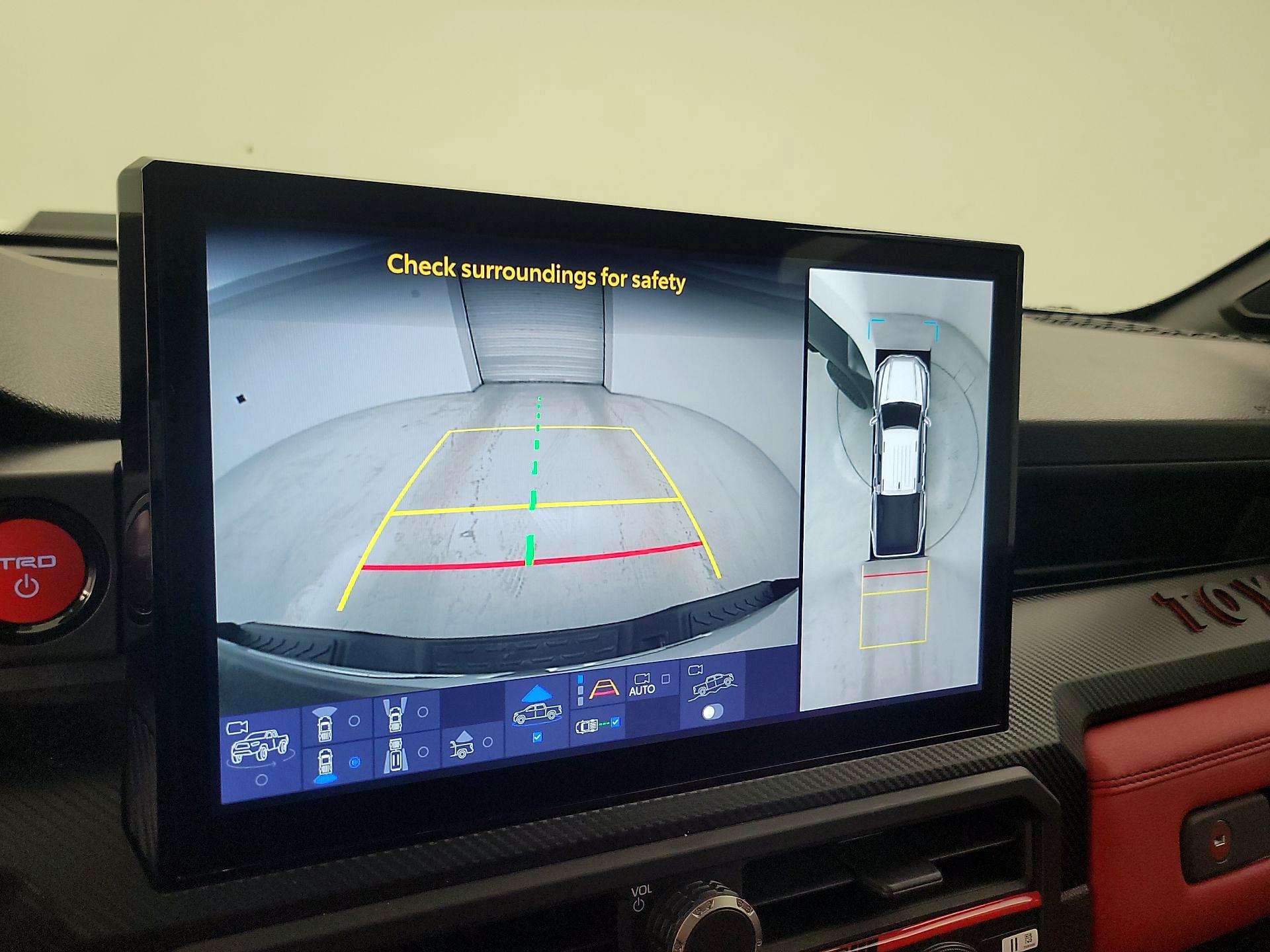 Thumbnail: 2025 Toyota Tacoma - 14