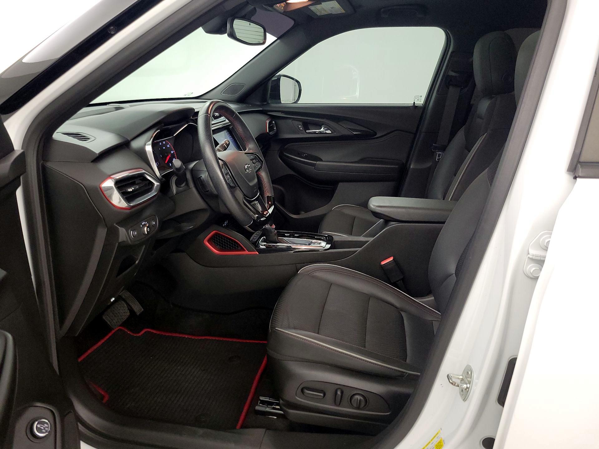 Thumbnail: 2021 Chevrolet TrailBlazer - 11