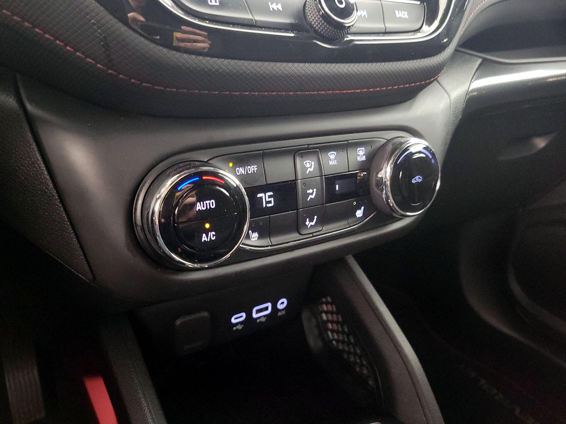 Thumbnail: 2021 Chevrolet TrailBlazer - 16