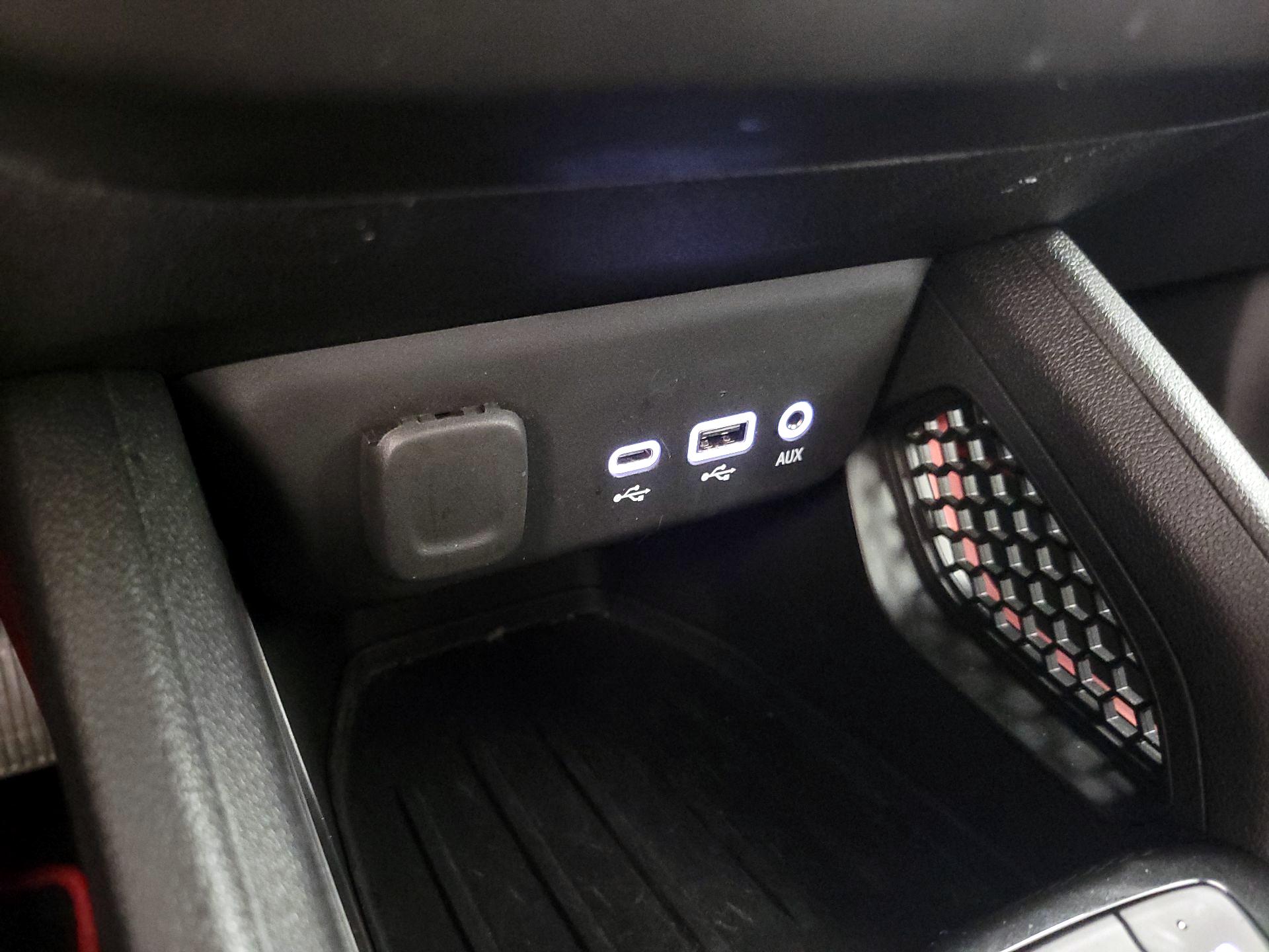 Thumbnail: 2021 Chevrolet TrailBlazer - 18