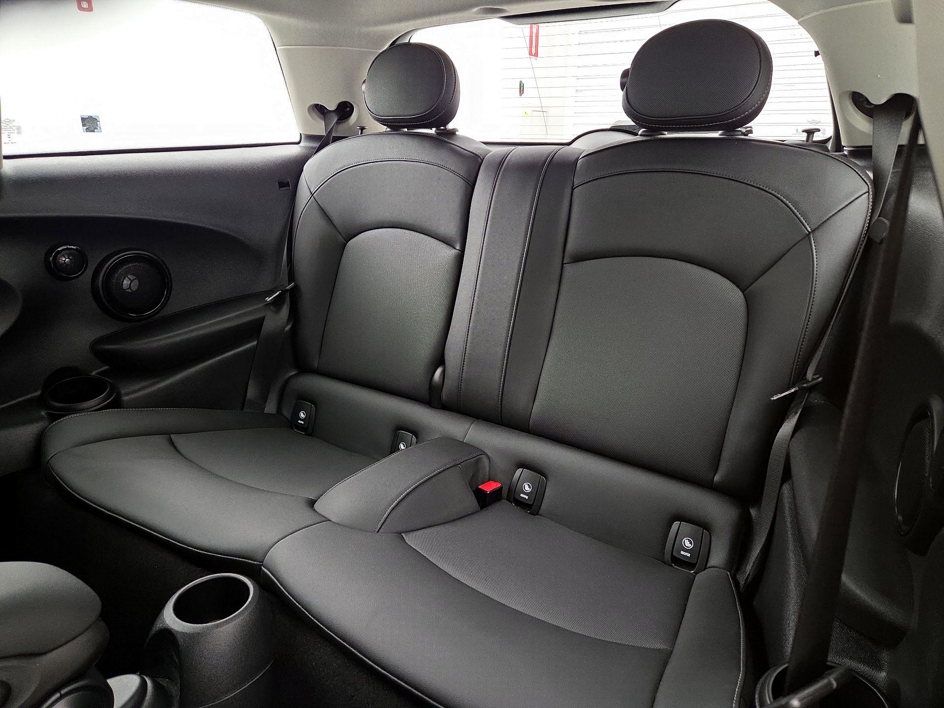 Thumbnail: 2024 MINI Cooper Hardtop - 19