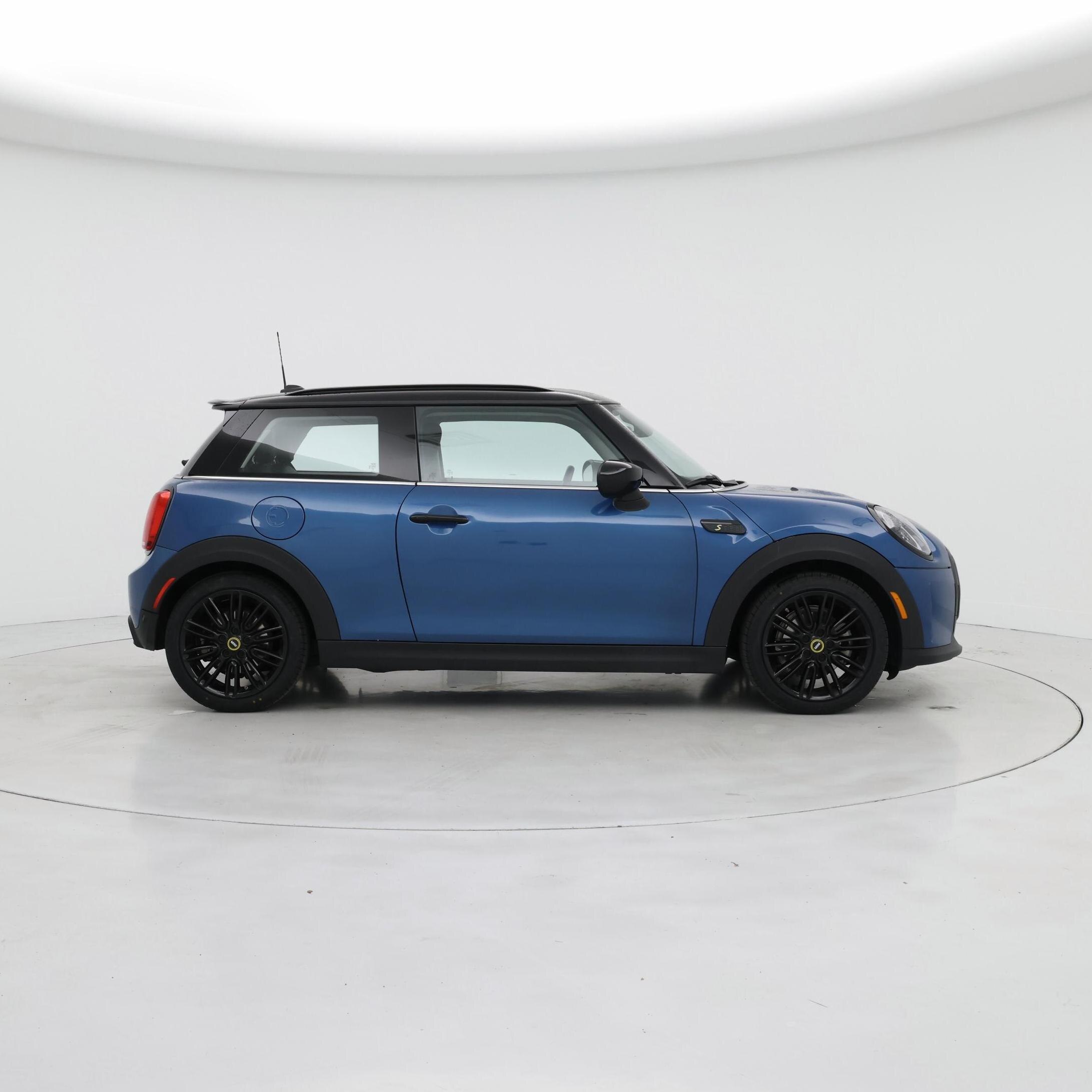 Thumbnail: 2024 MINI Cooper Hardtop - 7
