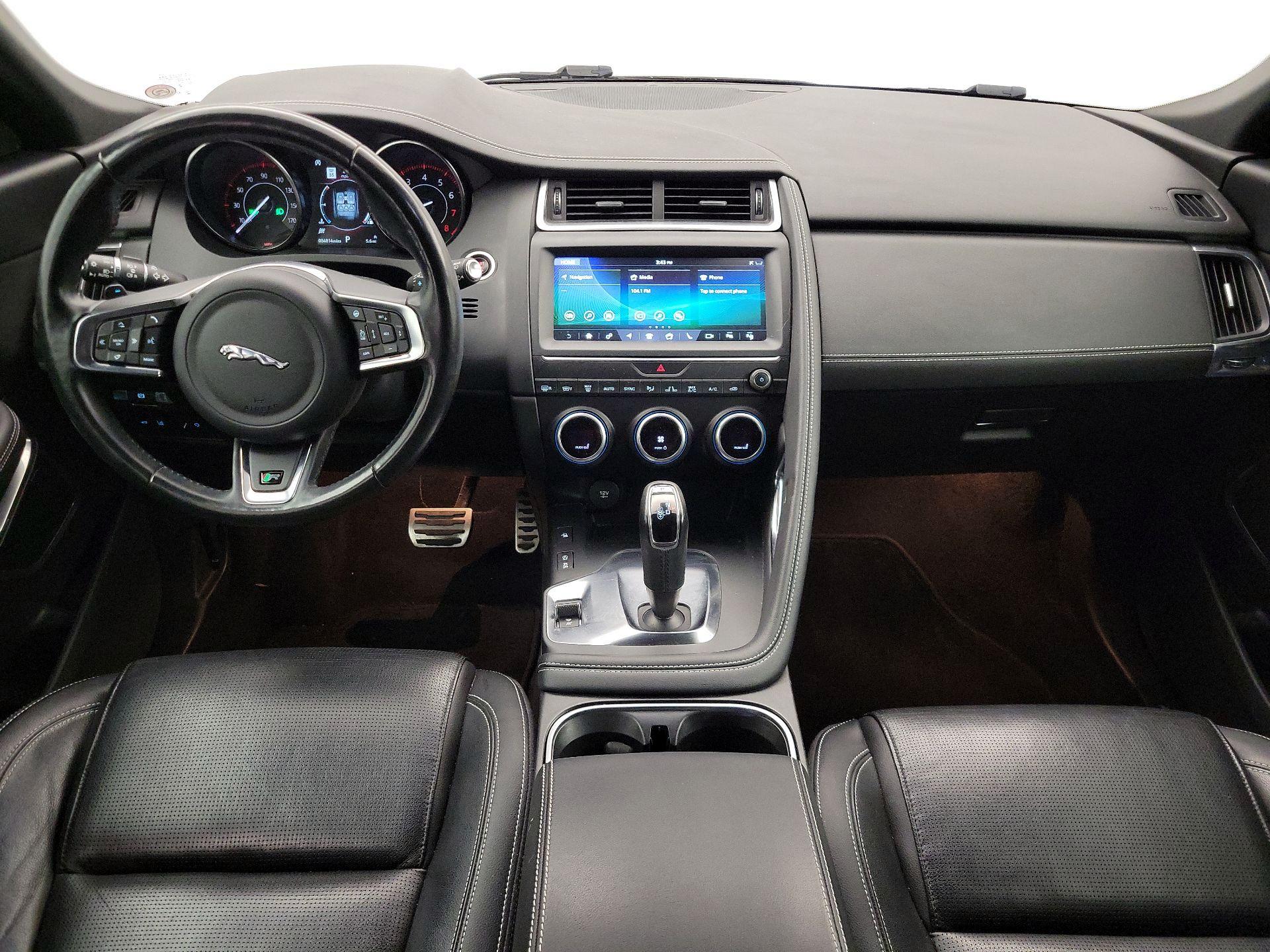 Thumbnail: 2018 Jaguar E-Pace - 9