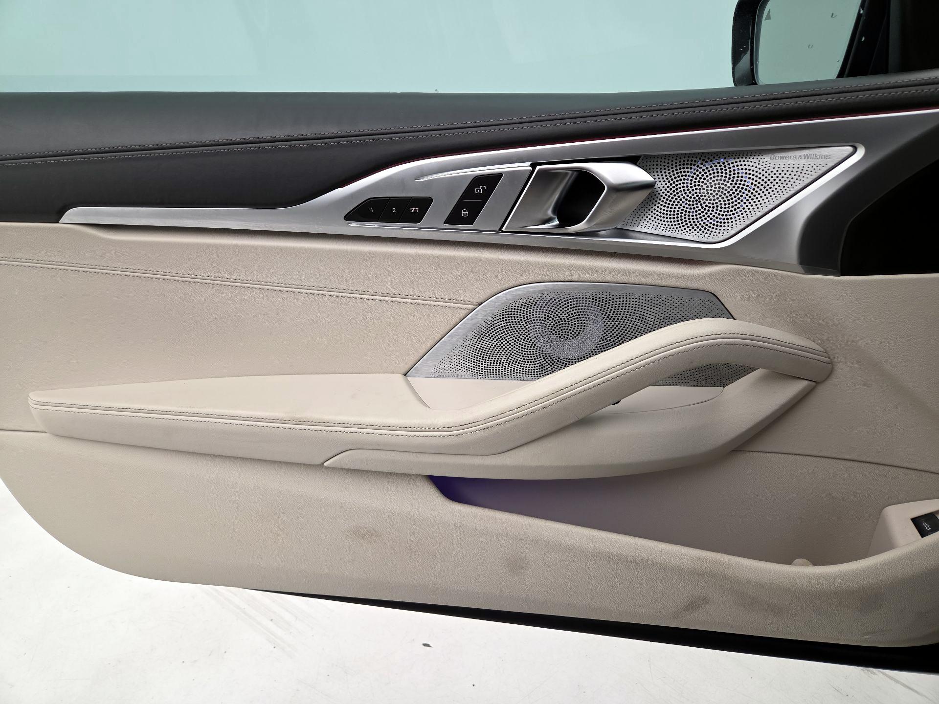 Thumbnail: 2019 BMW 8 Series - 12