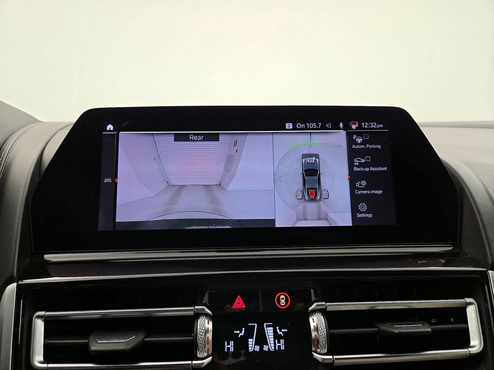 2019 BMW 8 Series M850i - Photo 16