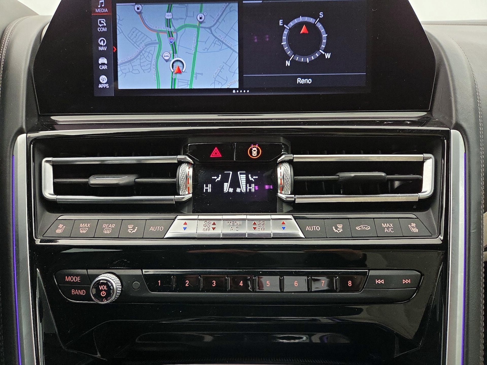 2019 BMW 8 Series M850i - Photo 18