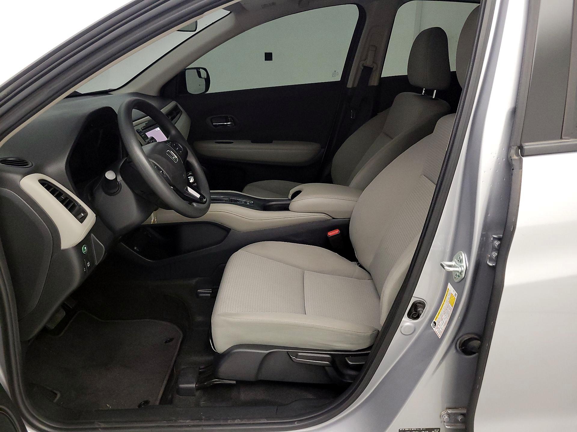 Thumbnail: 2022 Honda HR-V - 11