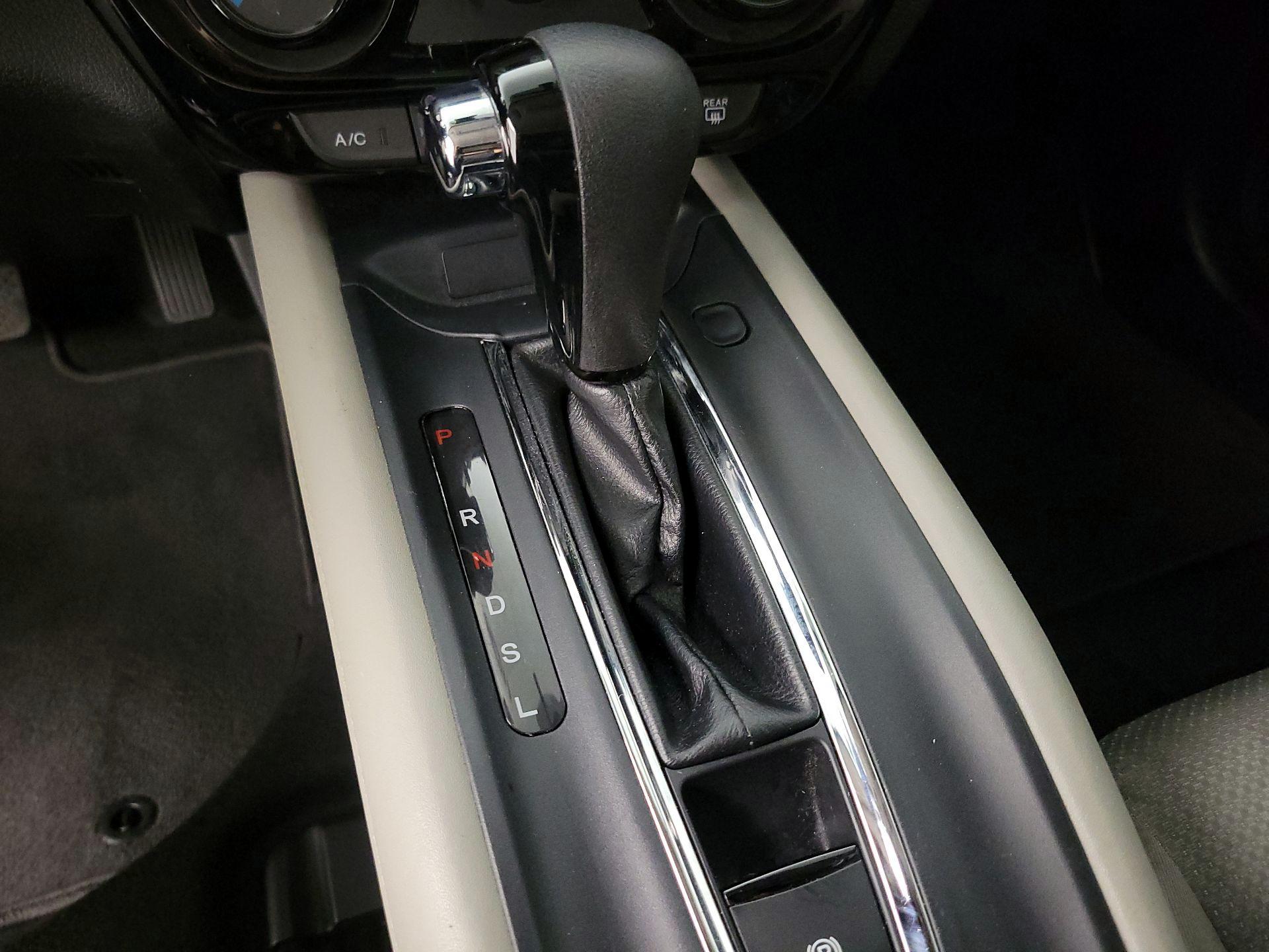 Thumbnail: 2022 Honda HR-V - 17