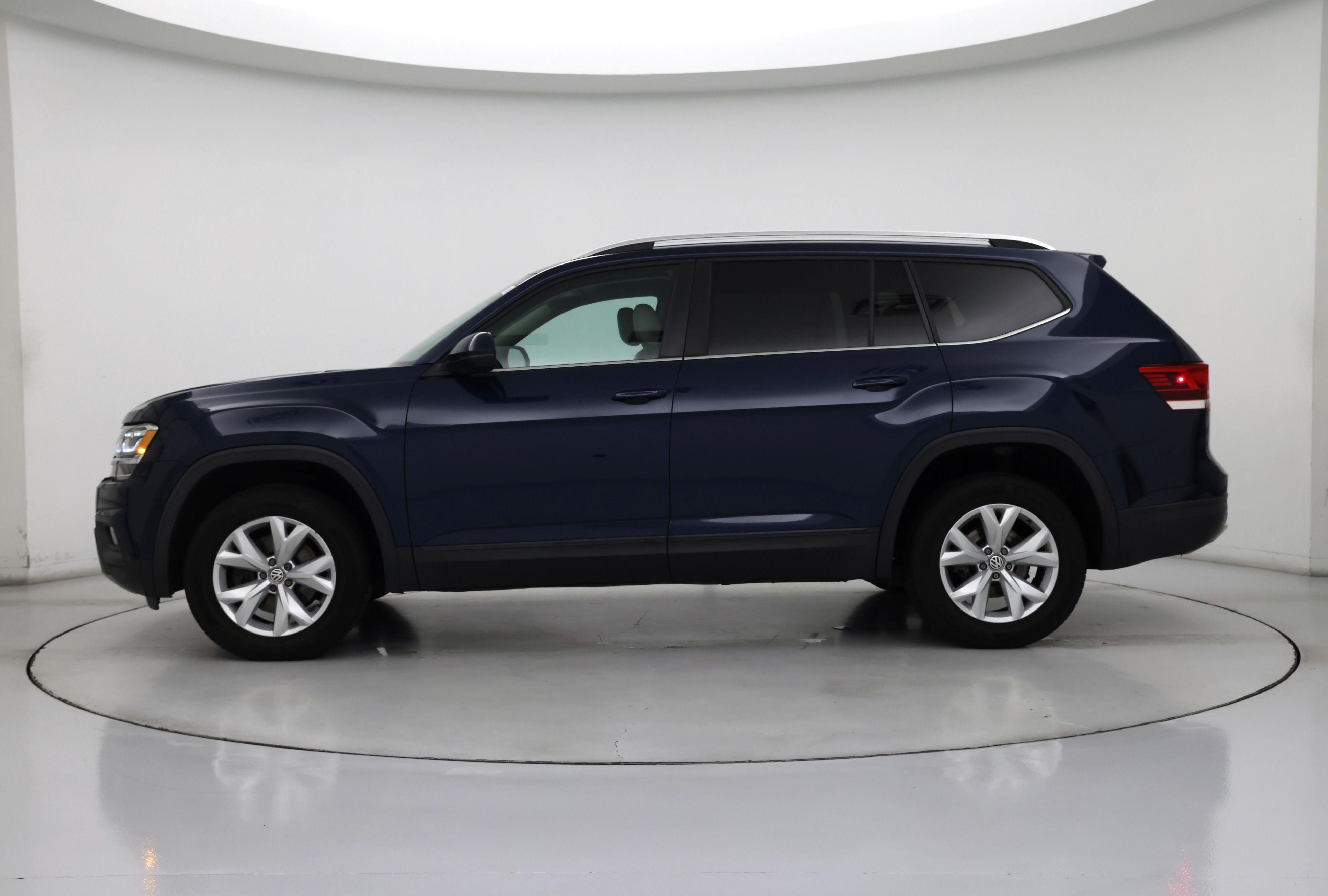 Thumbnail: 2018 Volkswagen Atlas - 3