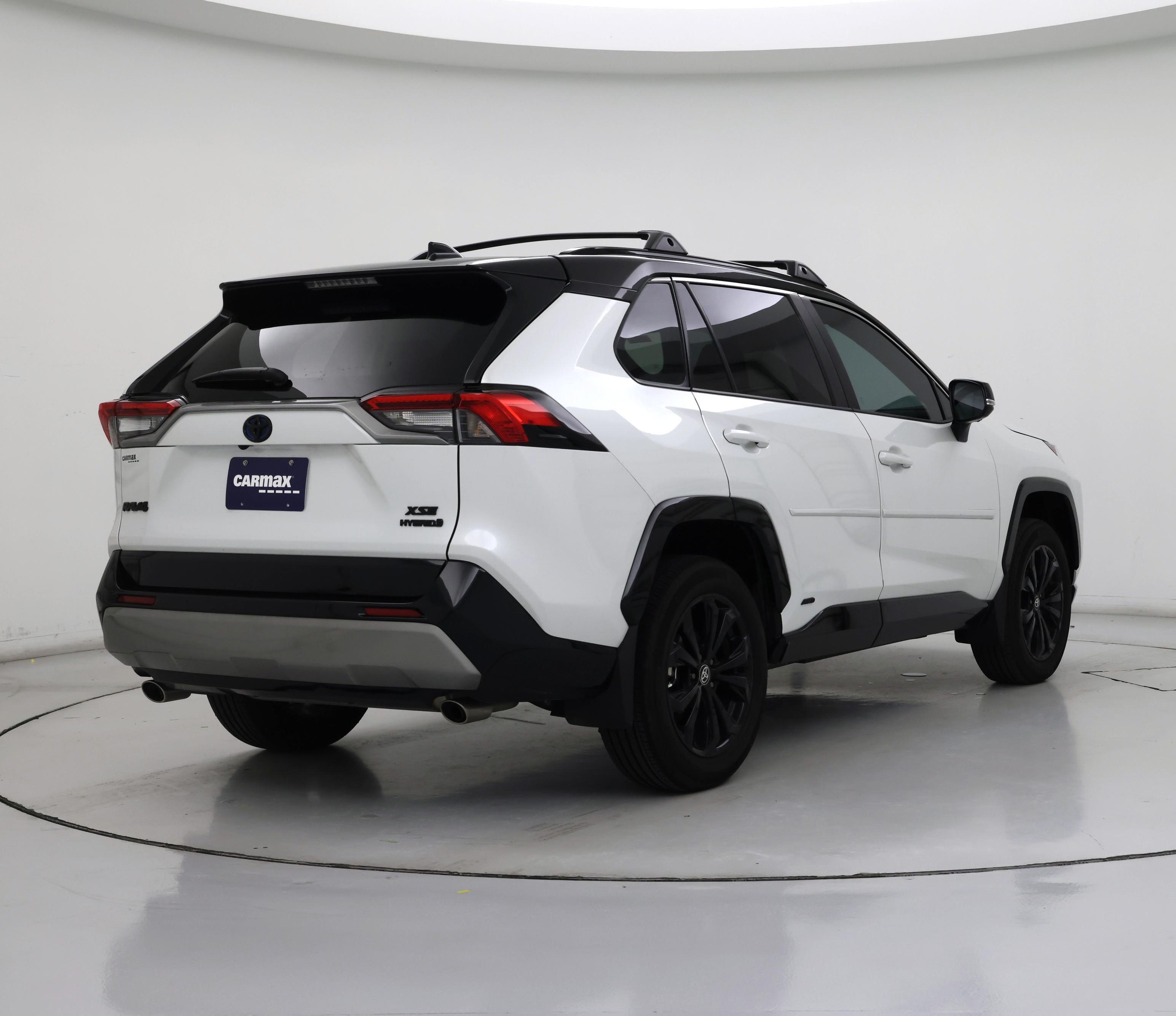Thumbnail: 2024 Toyota RAV4 - 8
