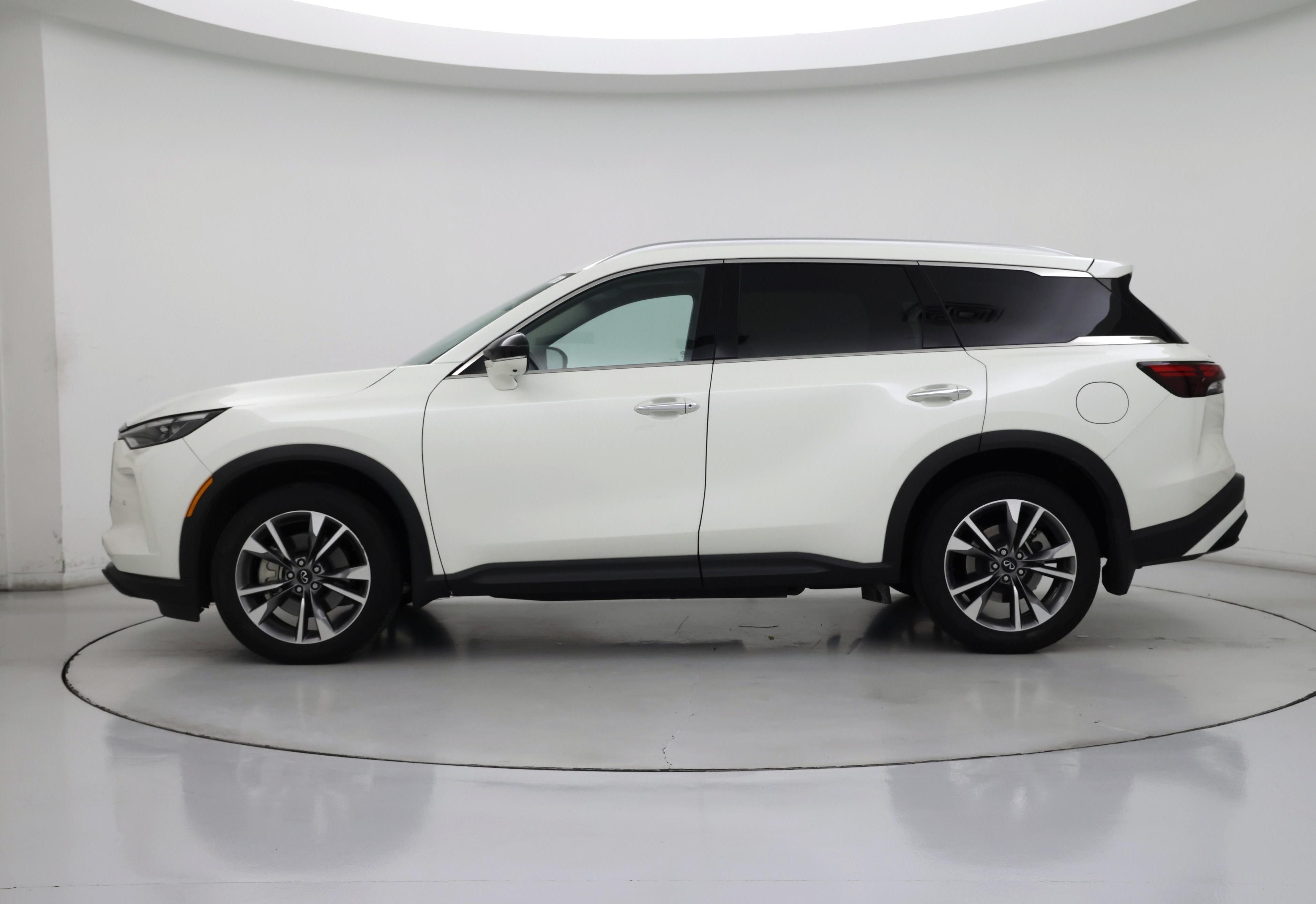 Thumbnail: 2023 INFINITI QX60 - 3