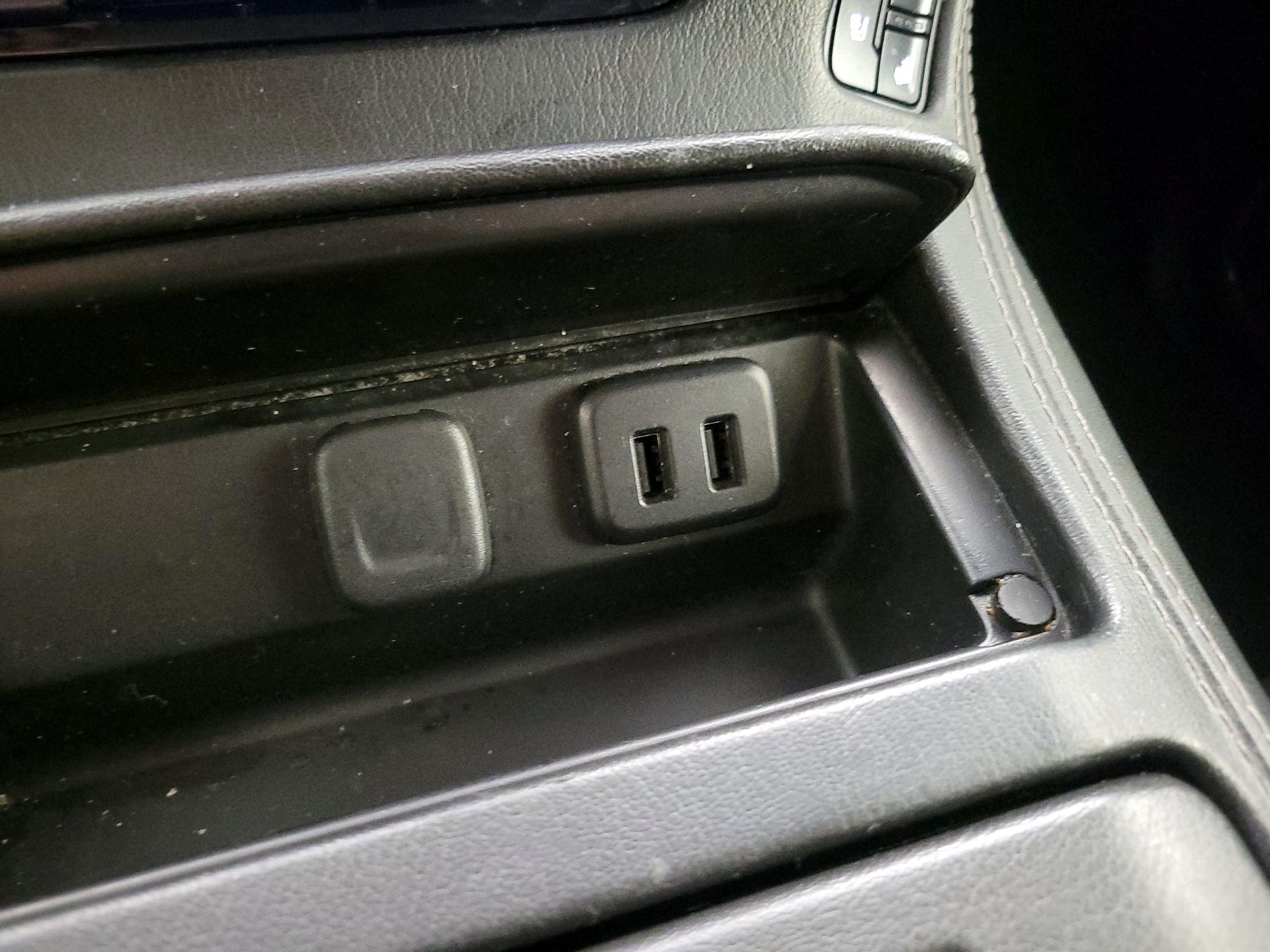 Thumbnail: 2017 GMC Yukon - 18