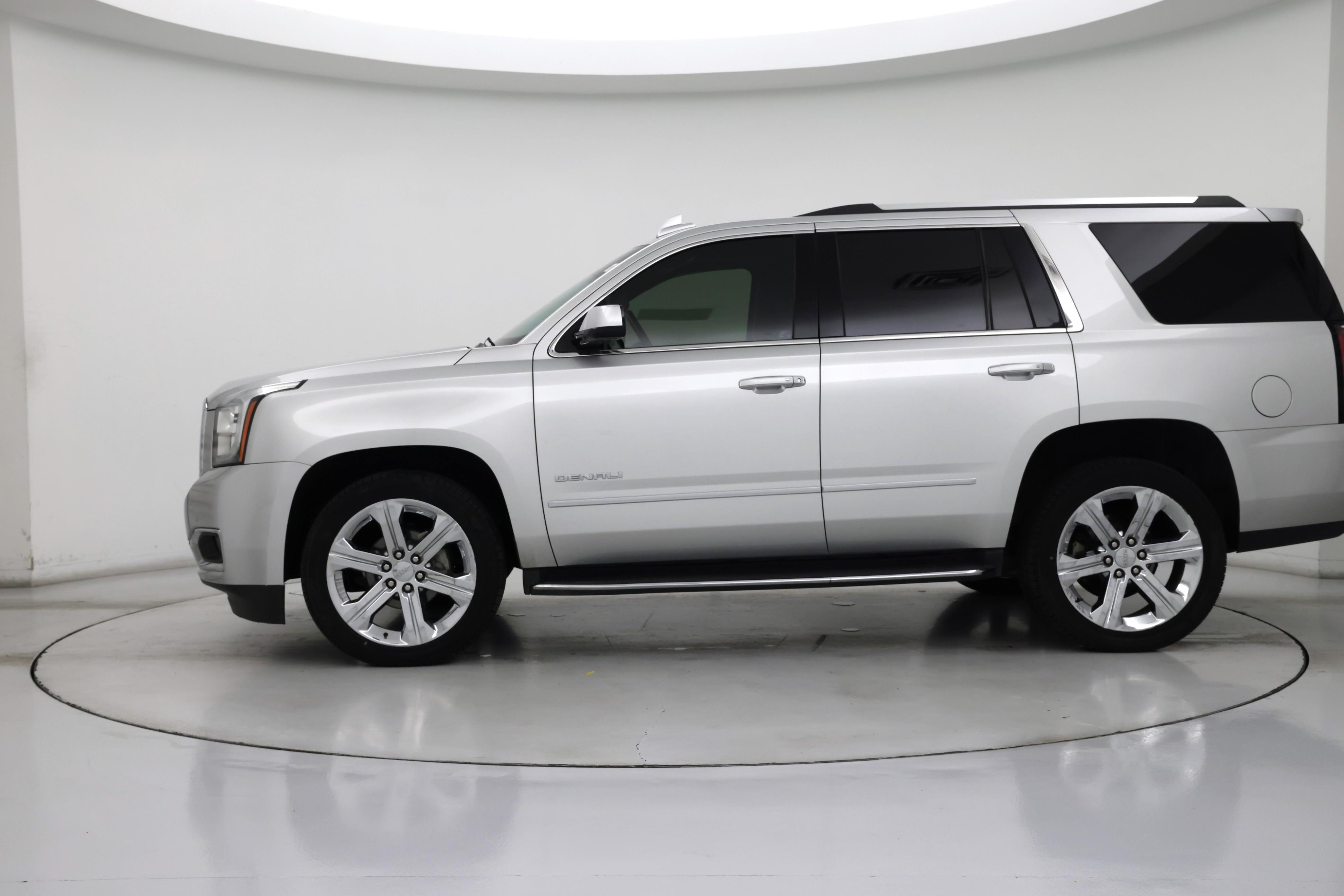 Thumbnail: 2017 GMC Yukon - 3