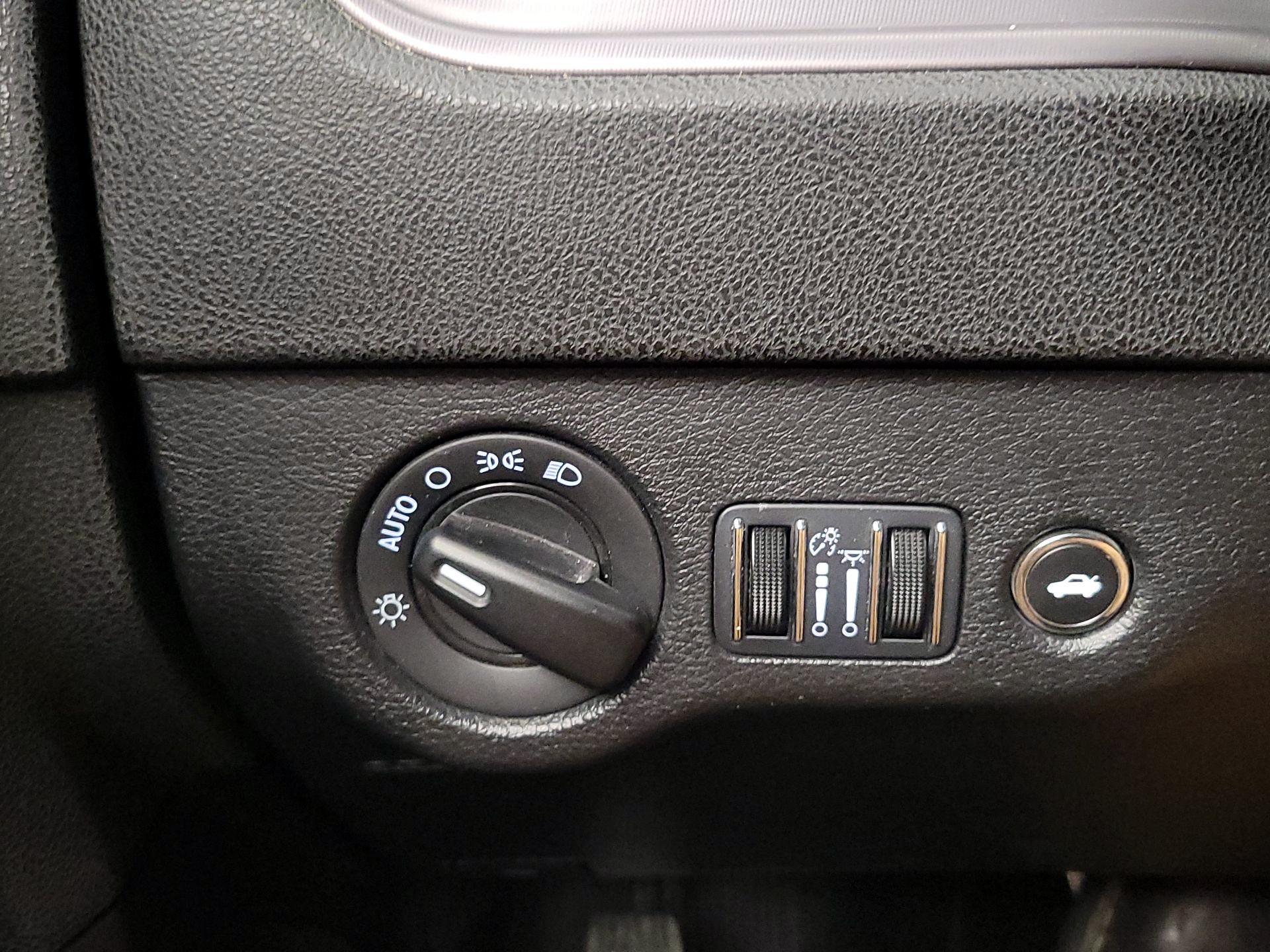 Thumbnail: 2023 Dodge Charger - 13