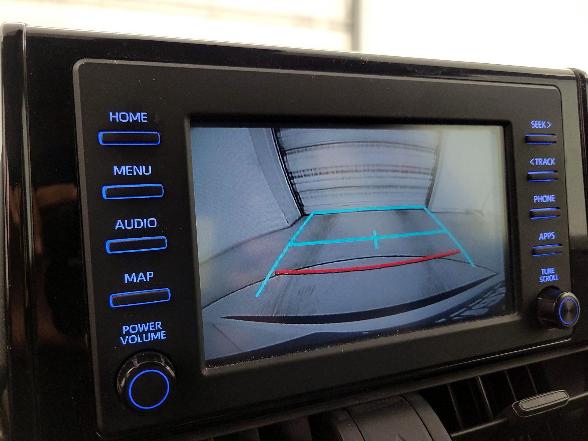 Thumbnail: 2019 Toyota RAV4 - 14