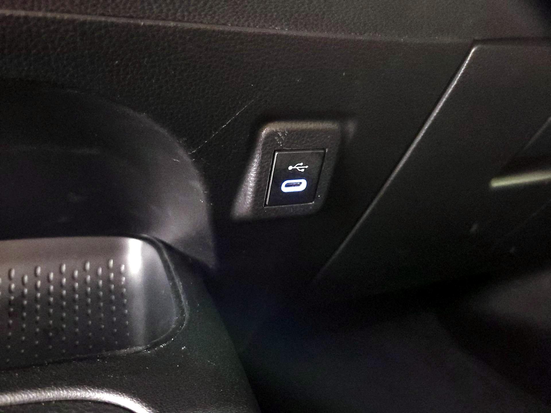 Thumbnail: 2024 Toyota Corolla - 18