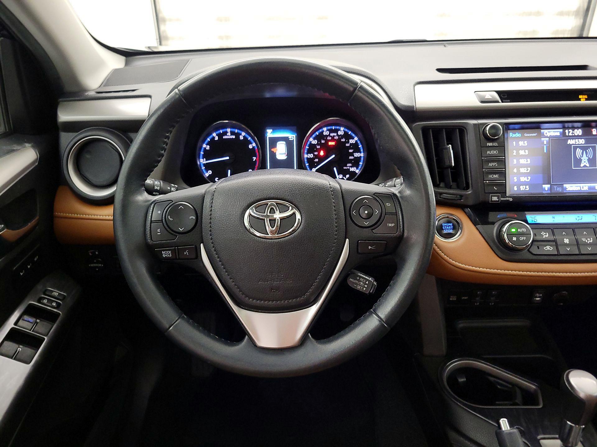 Thumbnail: 2017 Toyota RAV4 - 10