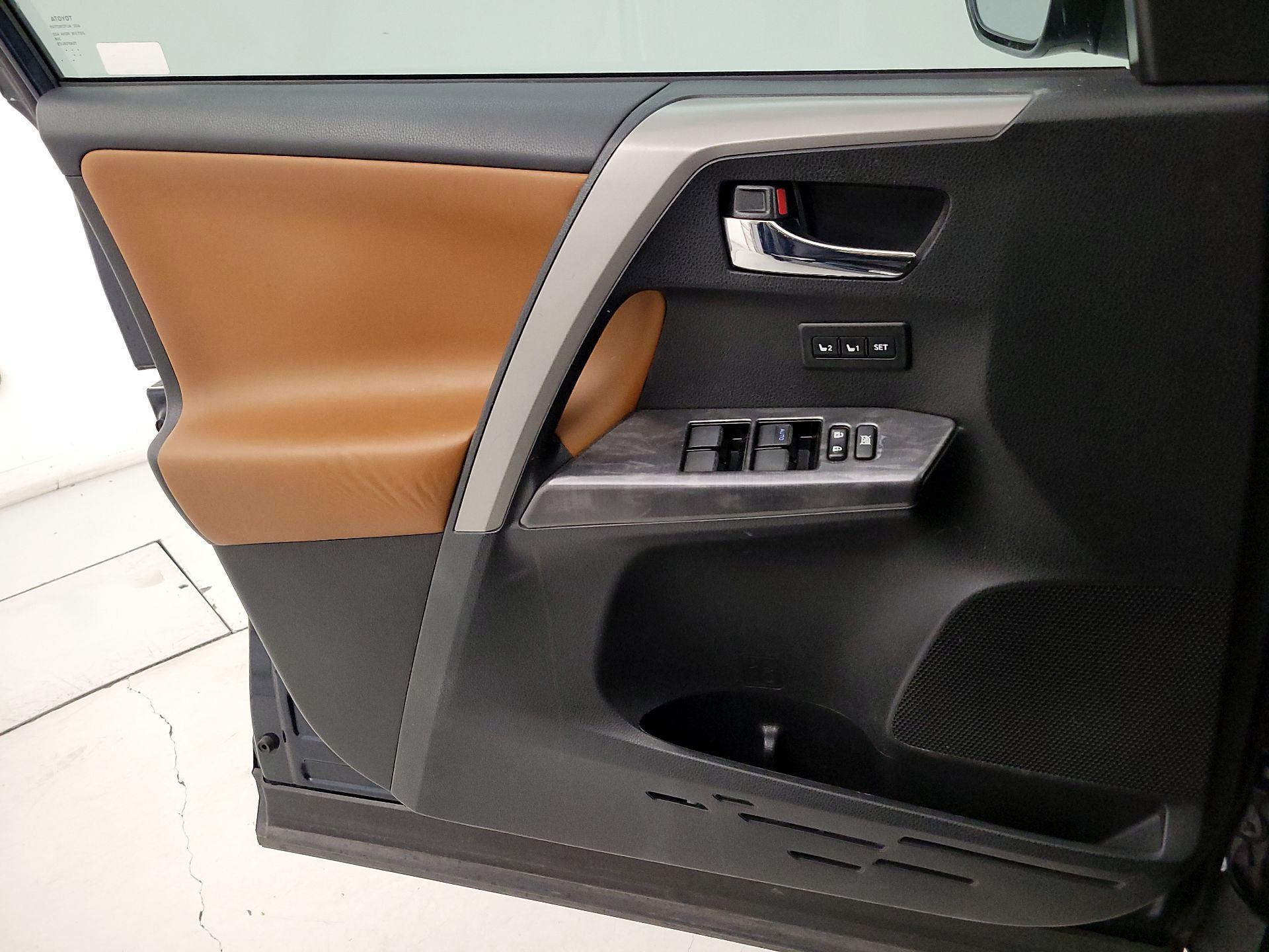 Thumbnail: 2017 Toyota RAV4 - 12