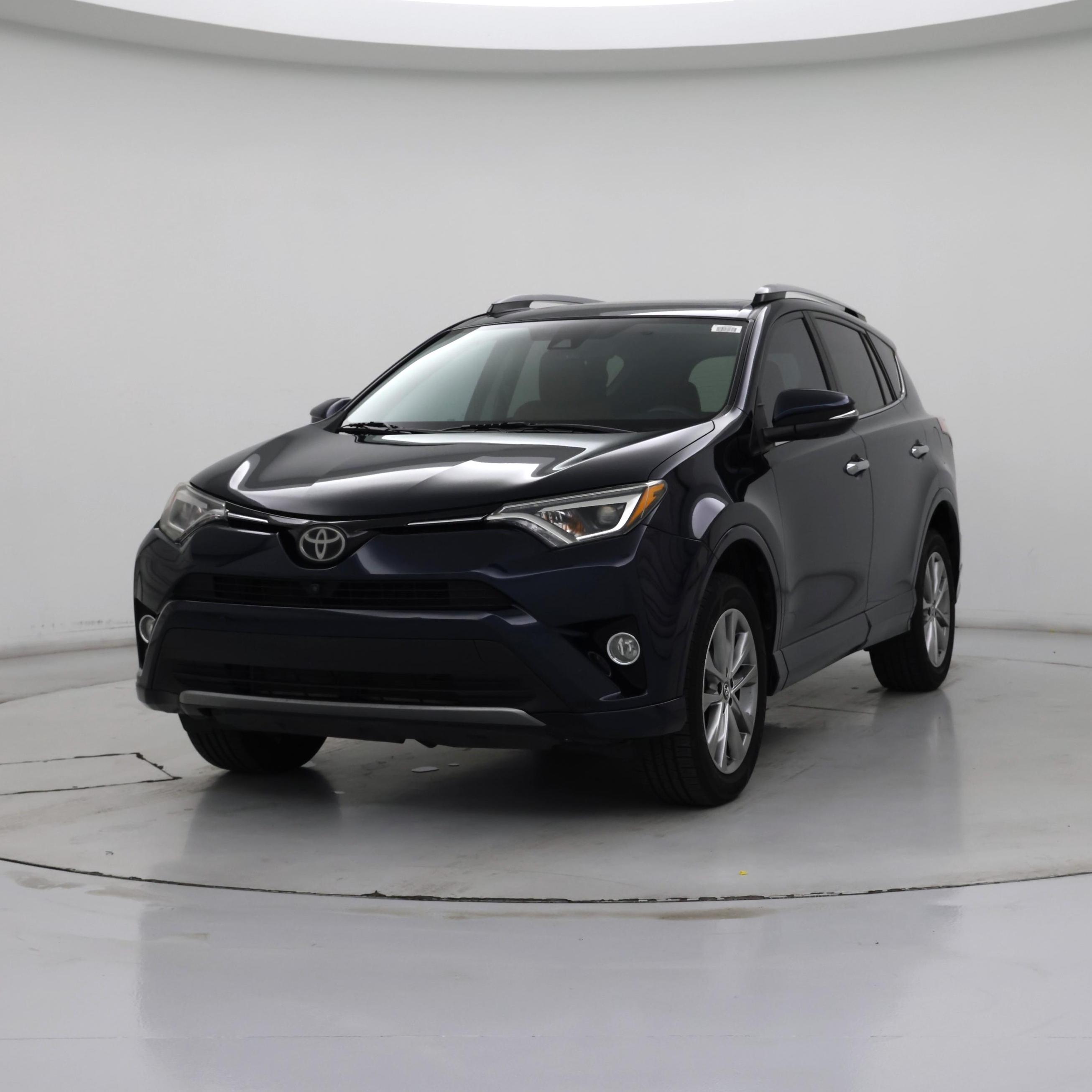 Thumbnail: 2017 Toyota RAV4 - 4