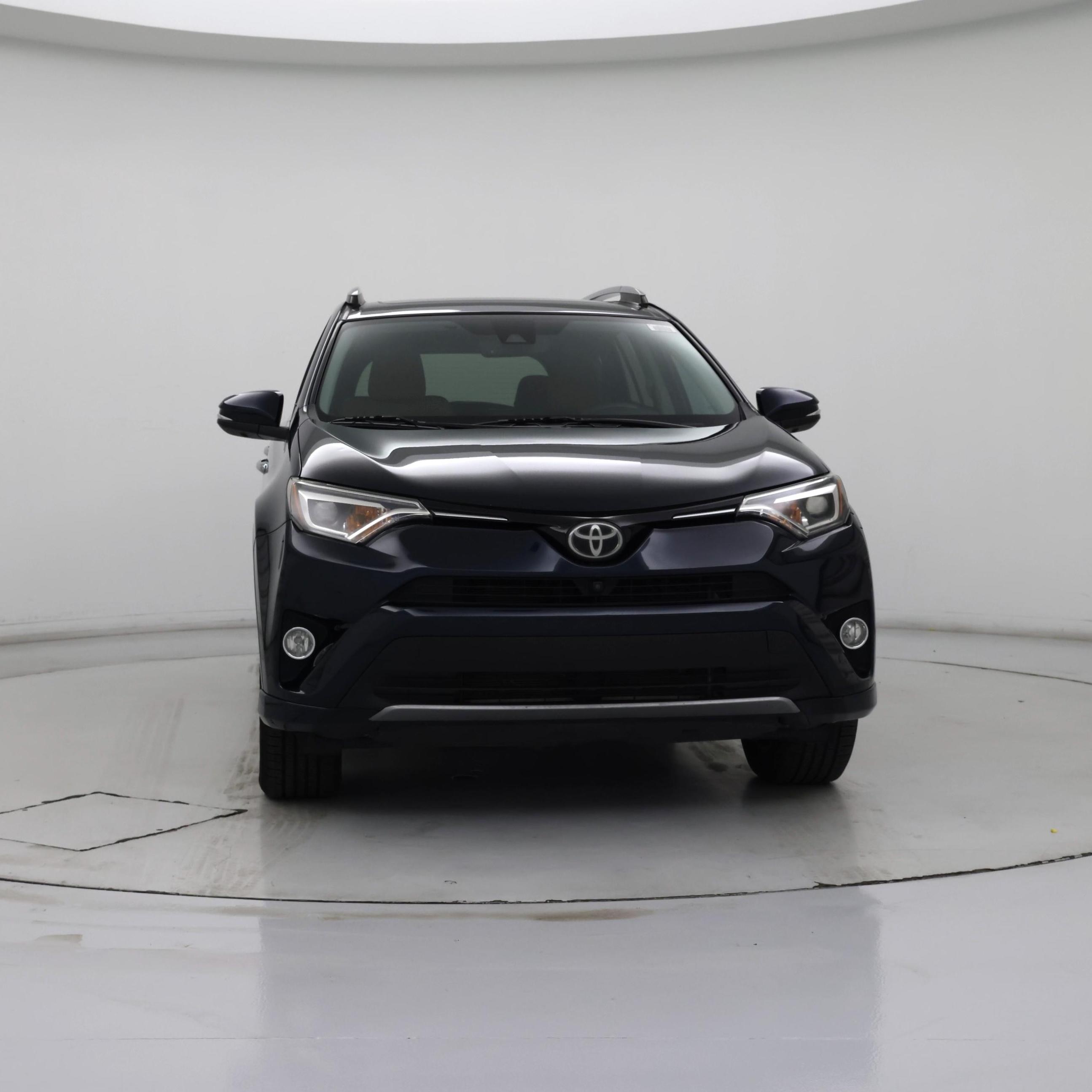 Thumbnail: 2017 Toyota RAV4 - 5