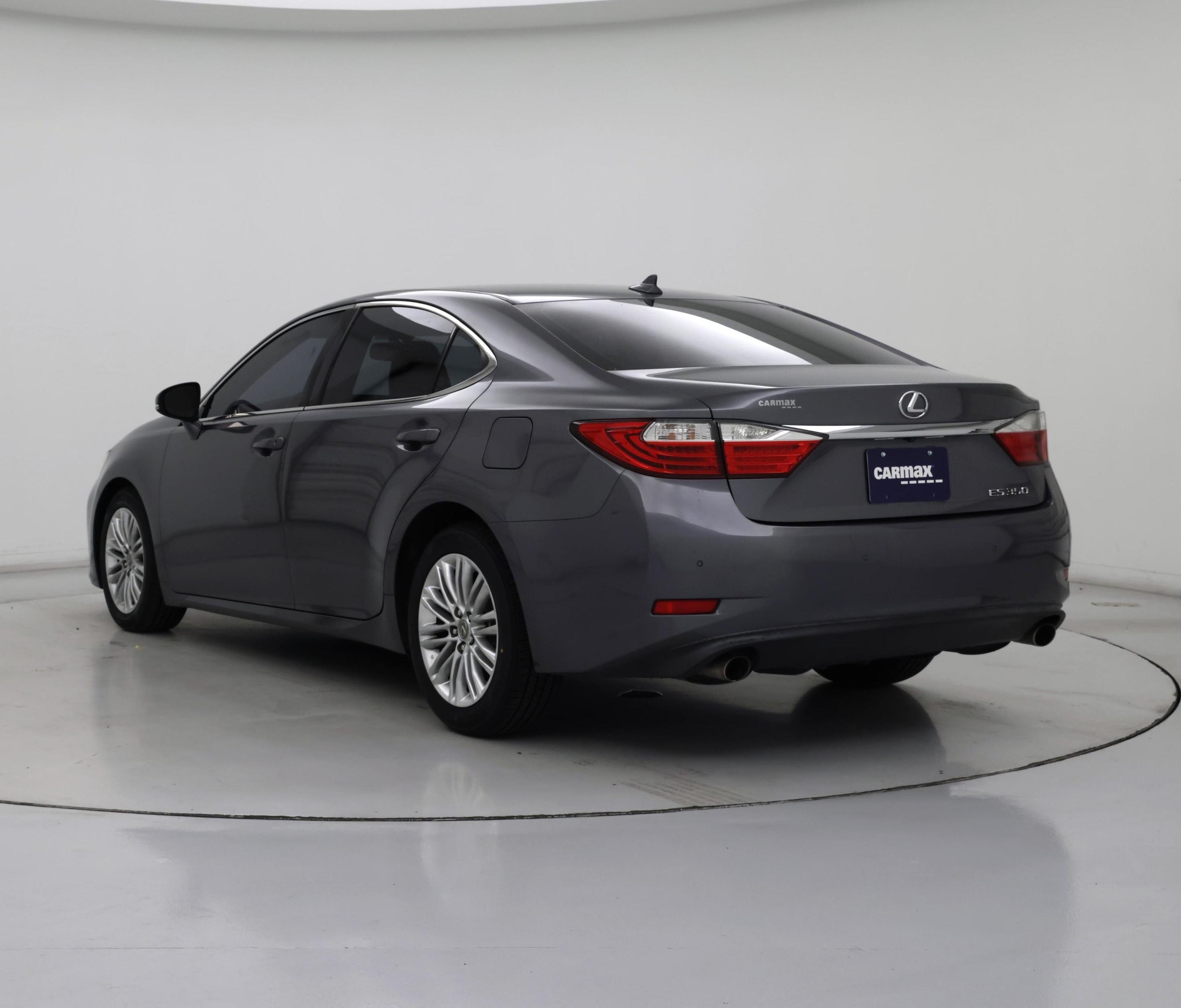Thumbnail: 2014 Lexus ES - 2
