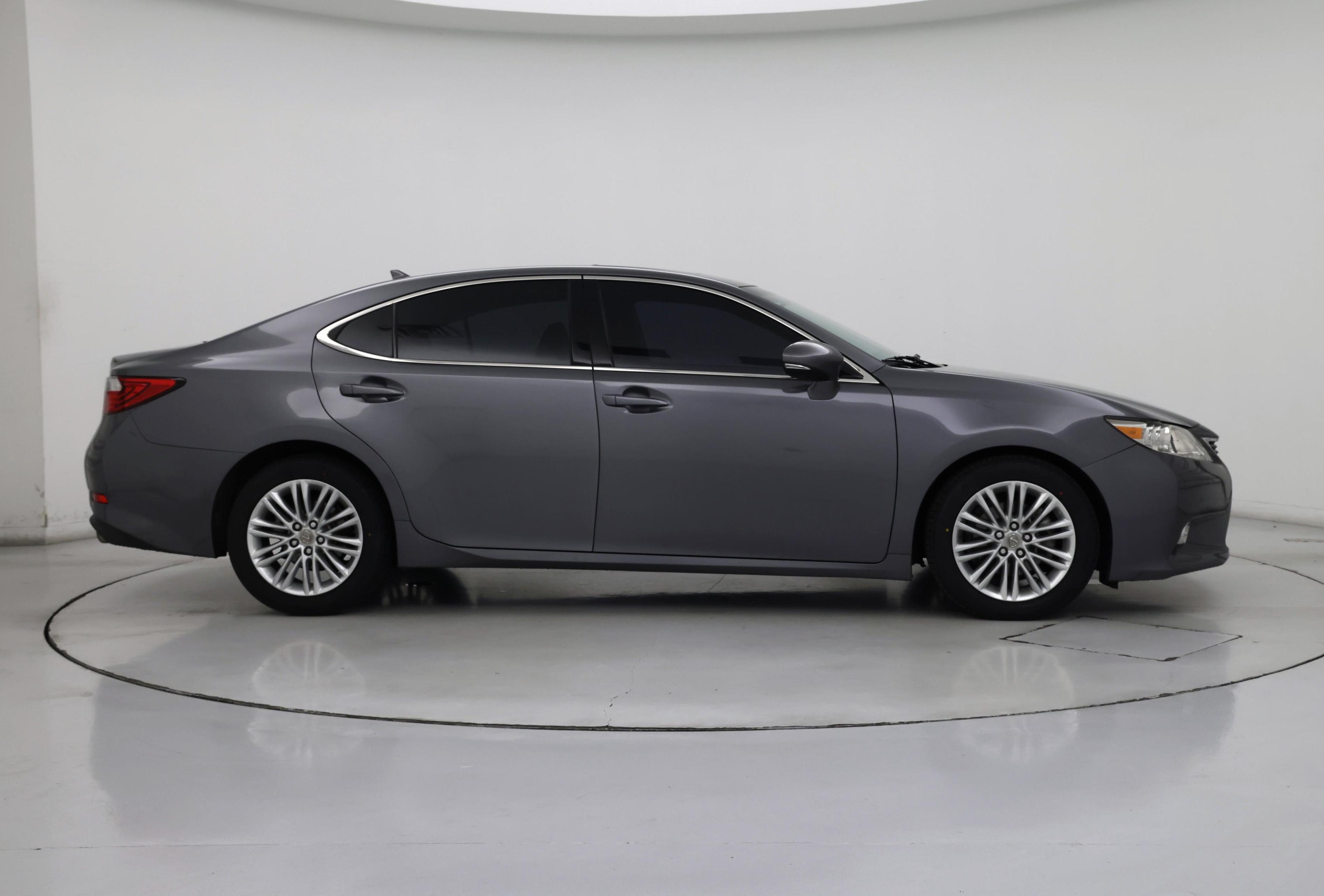 Thumbnail: 2014 Lexus ES - 7