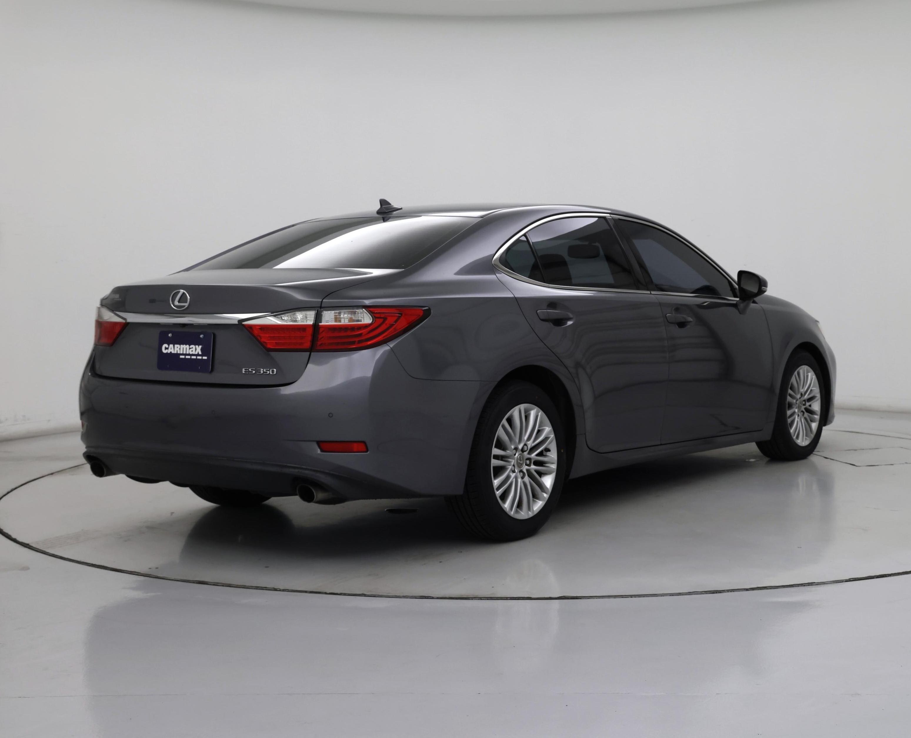 Thumbnail: 2014 Lexus ES - 8