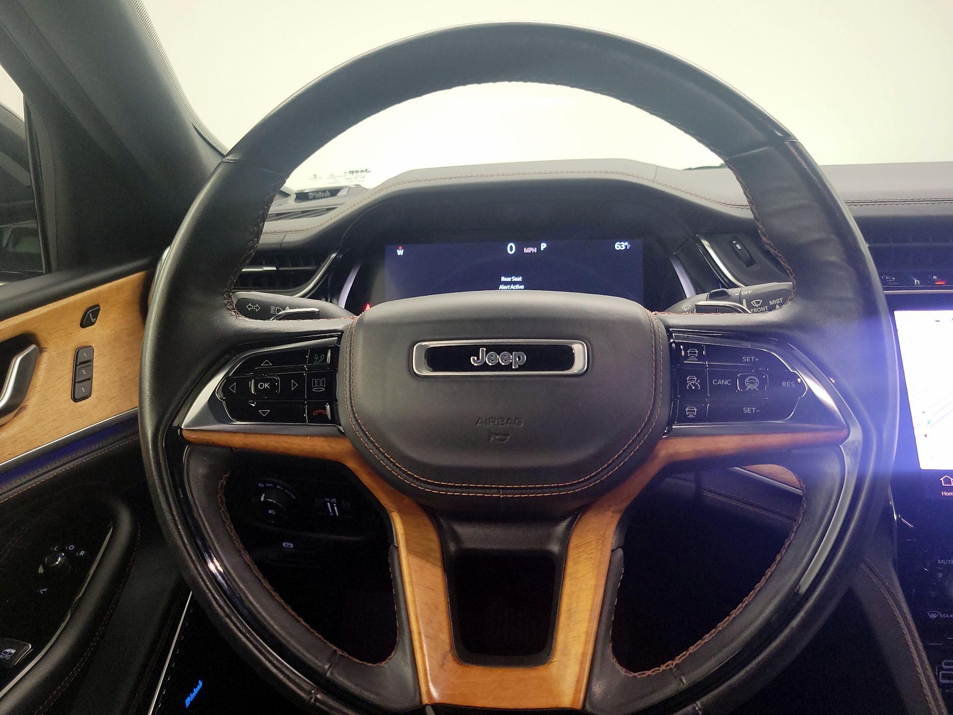 Thumbnail: 2023 Jeep Grand Cherokee L - 10