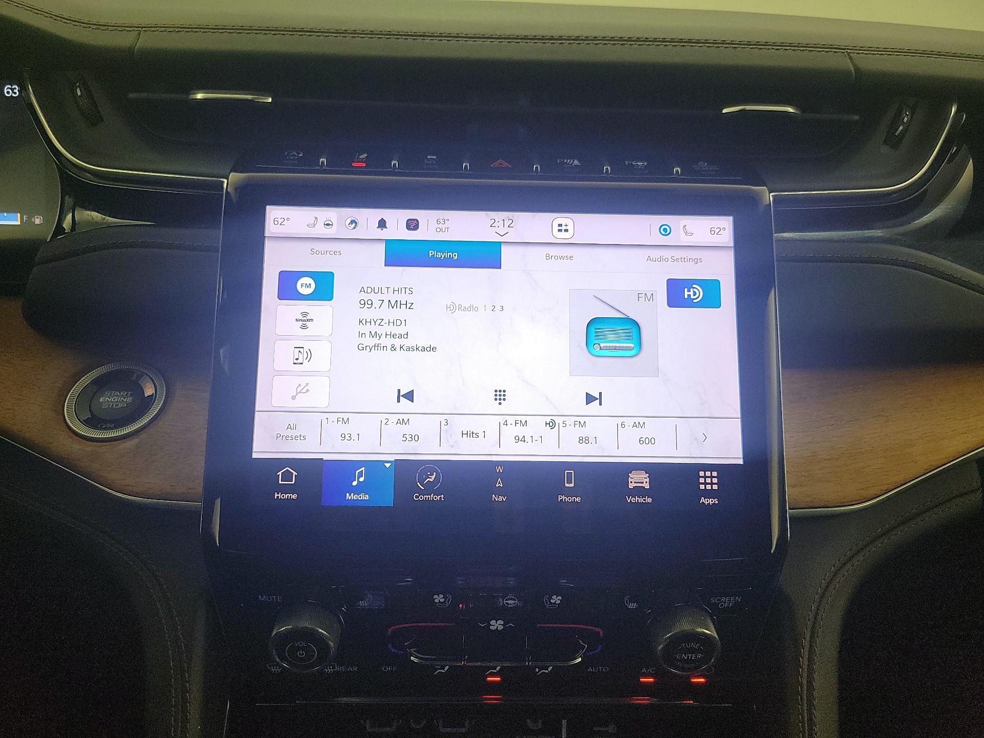 Thumbnail: 2023 Jeep Grand Cherokee L - 16