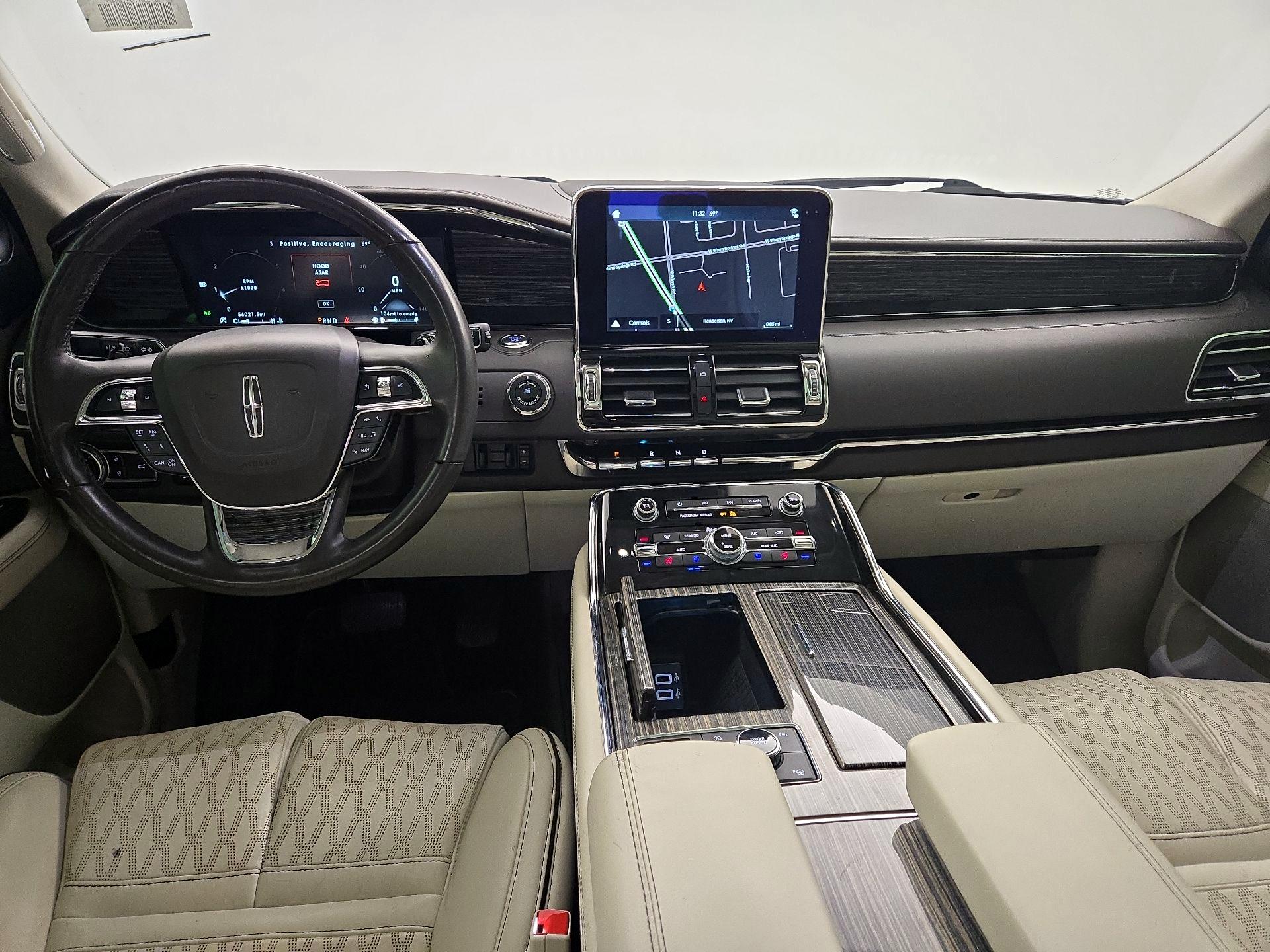 Thumbnail: 2019 Lincoln Navigator - 9