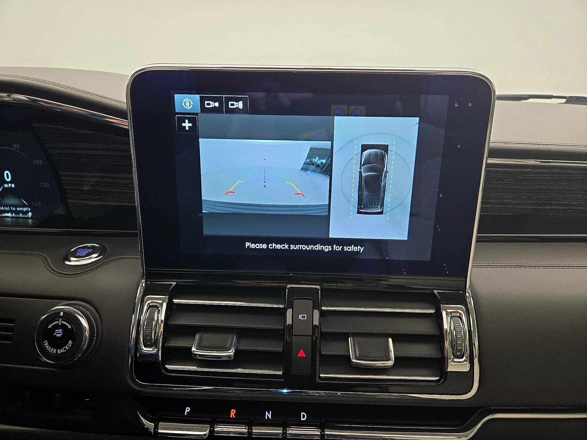 Thumbnail: 2019 Lincoln Navigator - 15