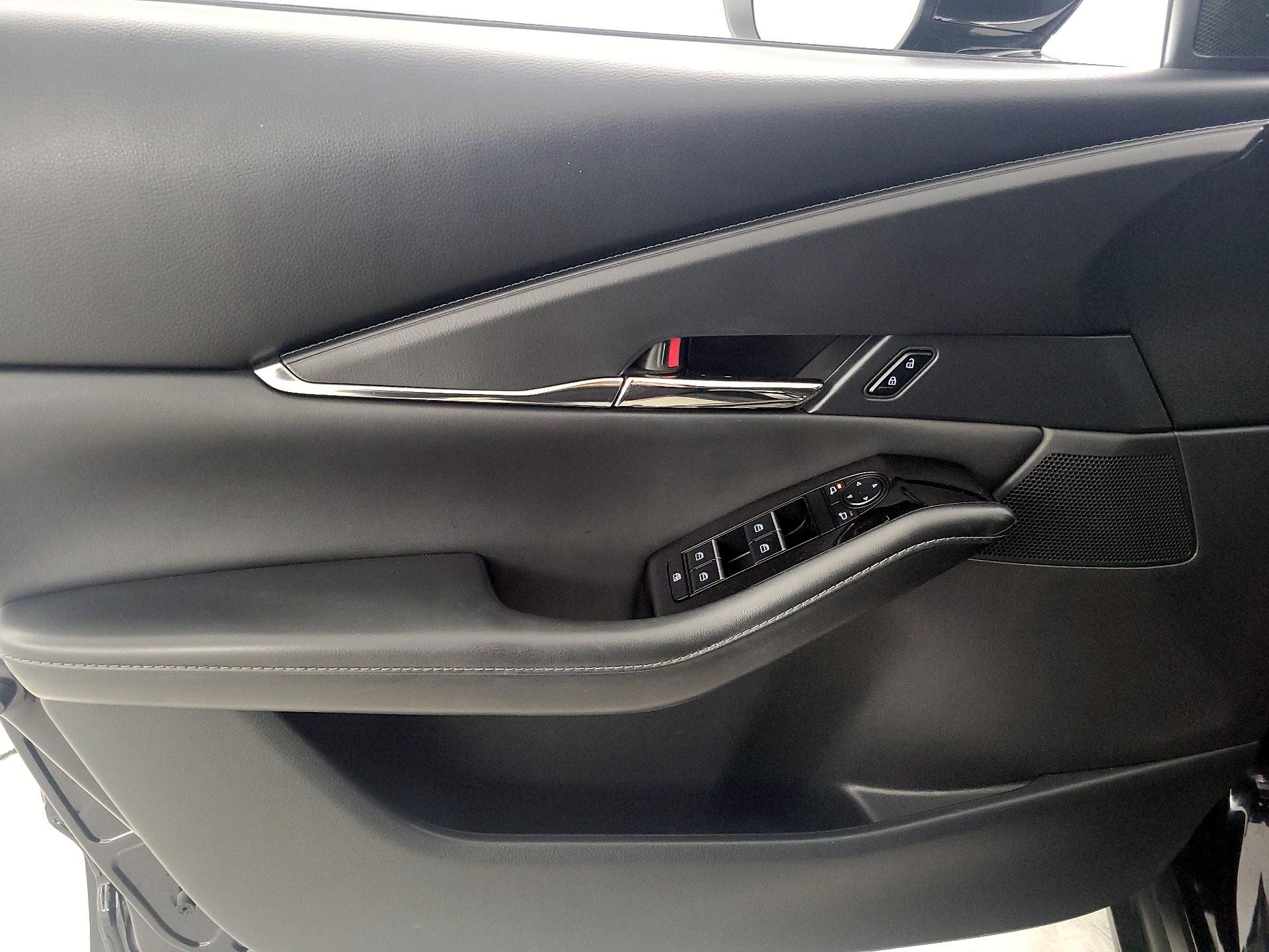 Thumbnail: 2022 Mazda CX-30 - 12