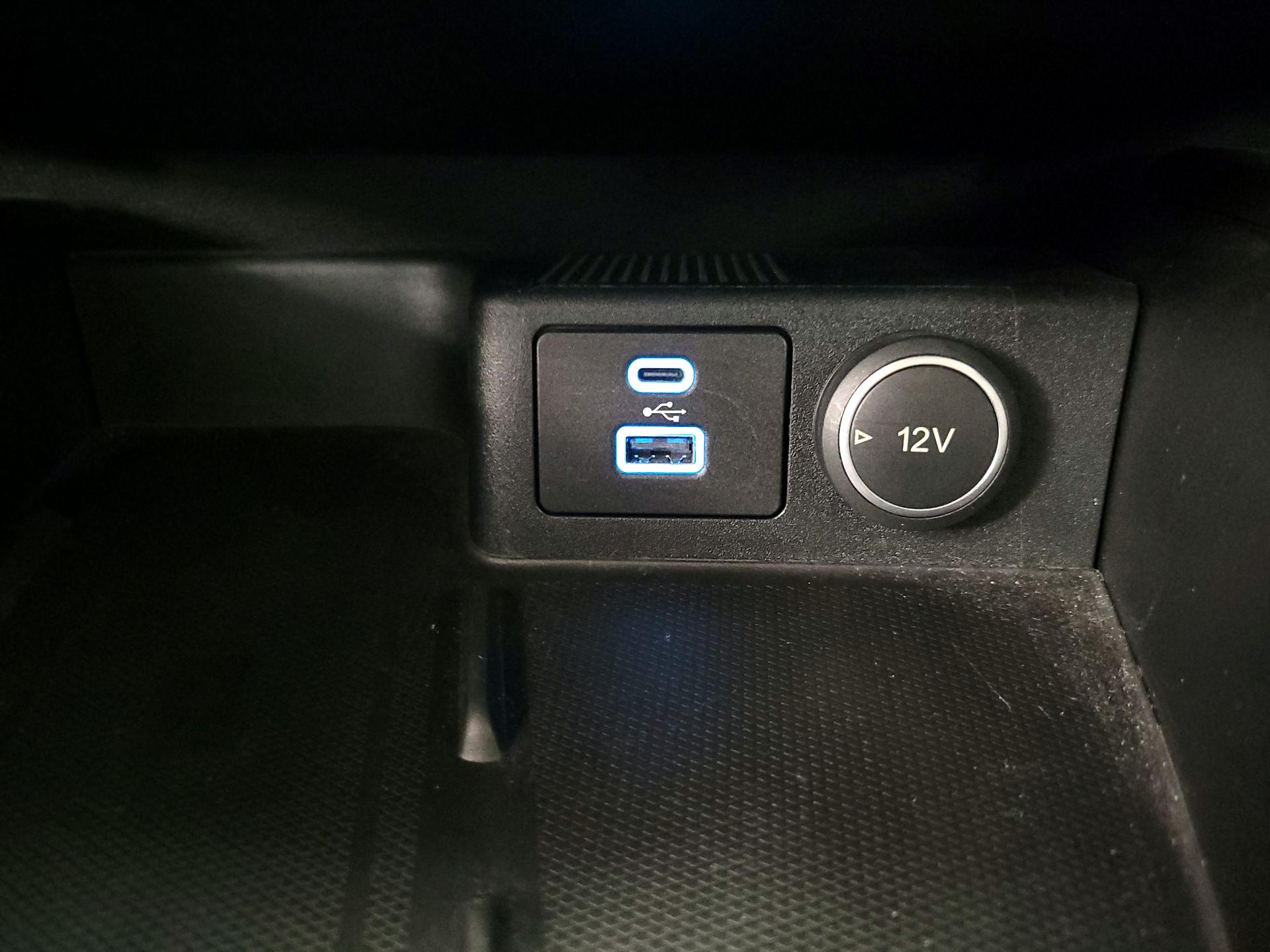 Thumbnail: 2020 Ford Escape - 19