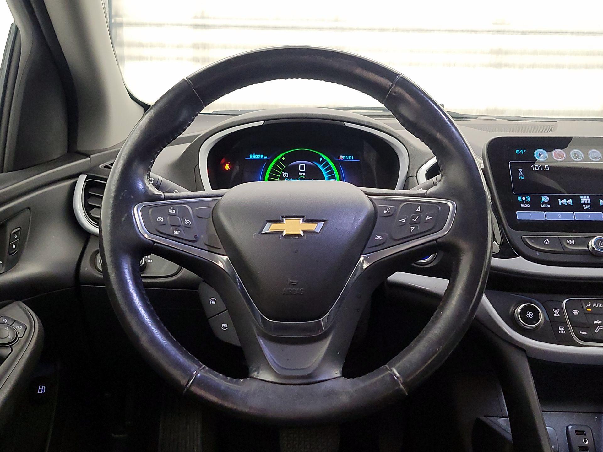 Thumbnail: 2017 Chevrolet Volt - 10