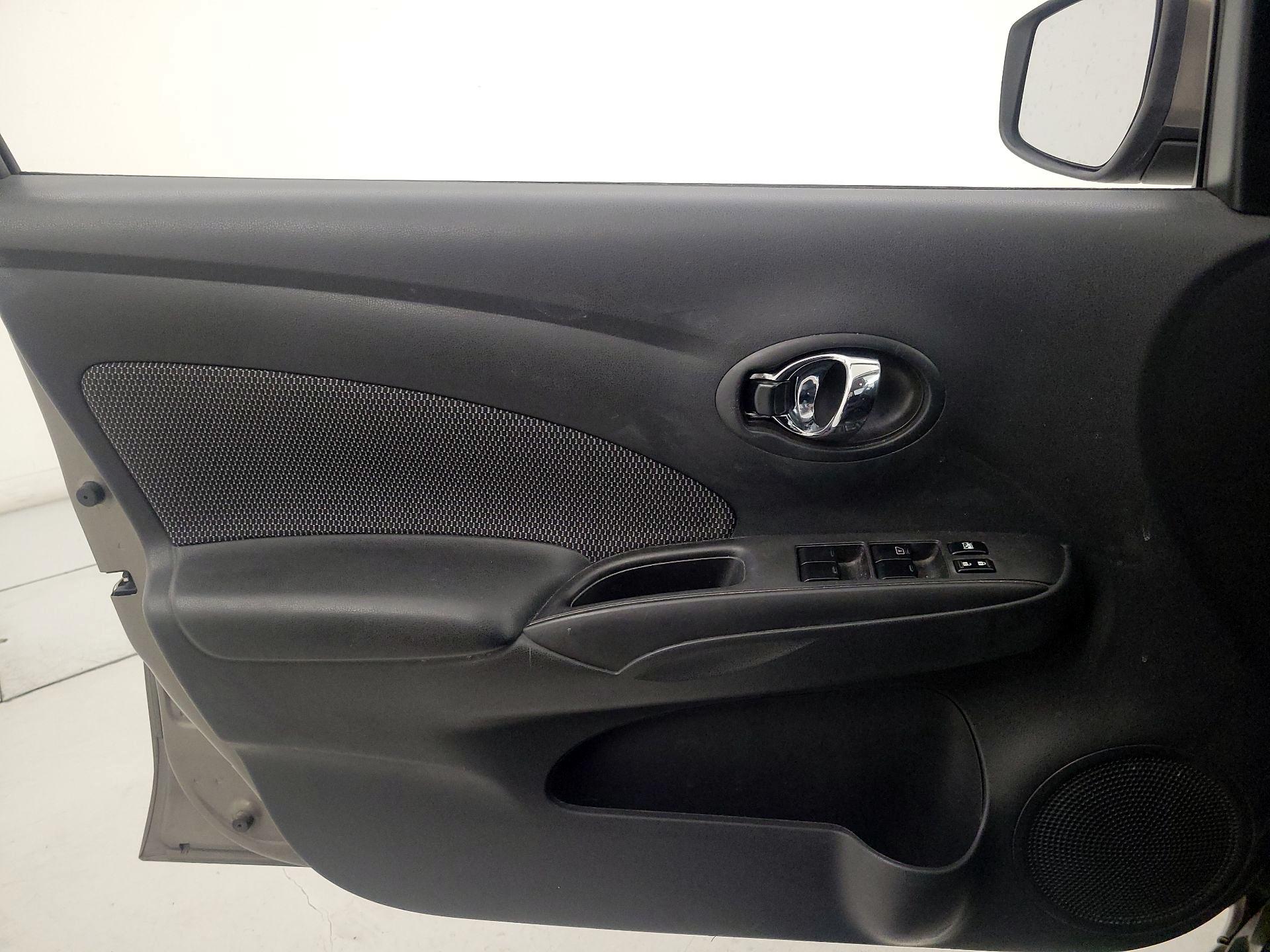 Thumbnail: 2015 Nissan Versa - 12